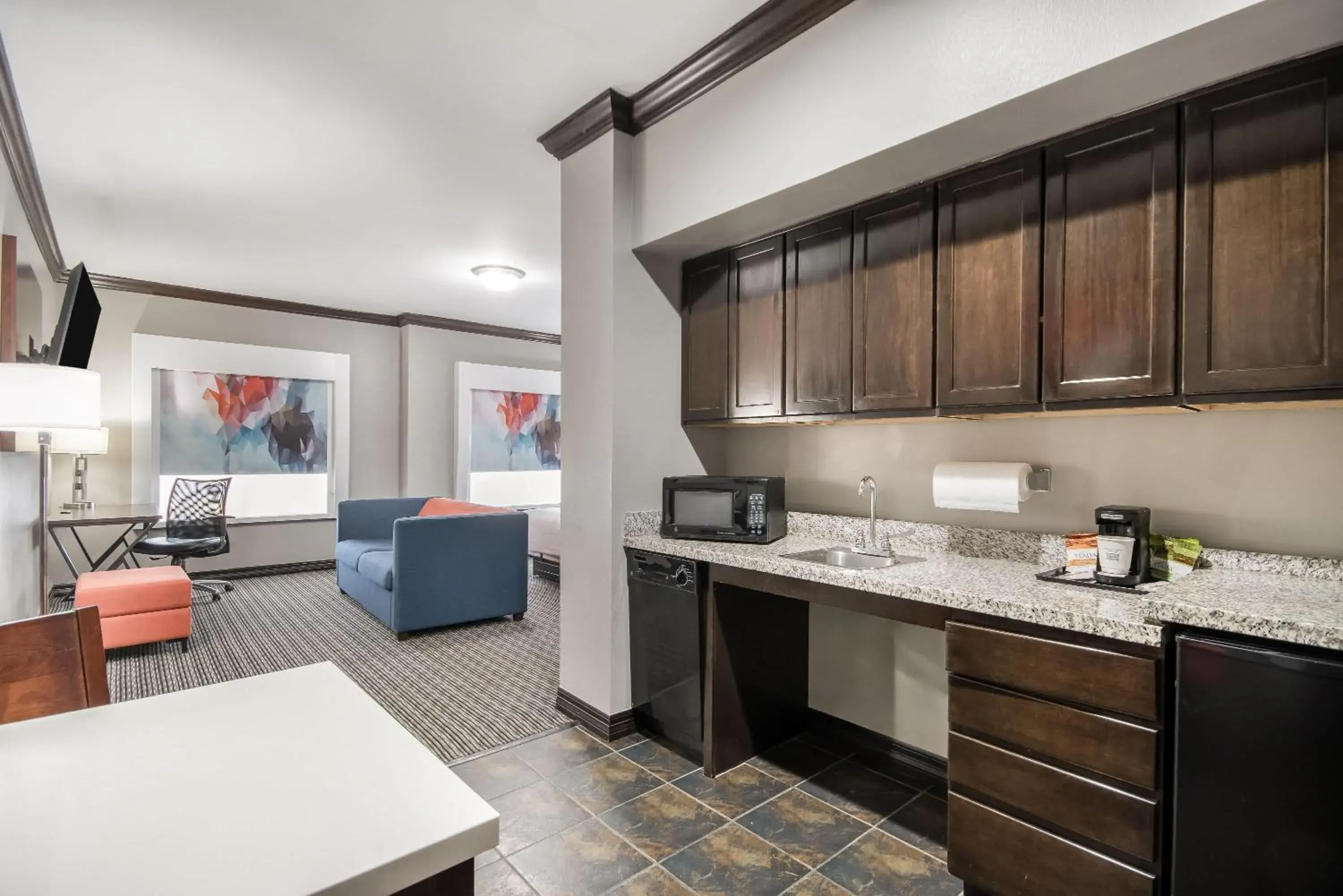 Bed in Hawthorn Suites by Wyndham Lubbock Bed in Hawthorn Suites by Wyndham Lubbock