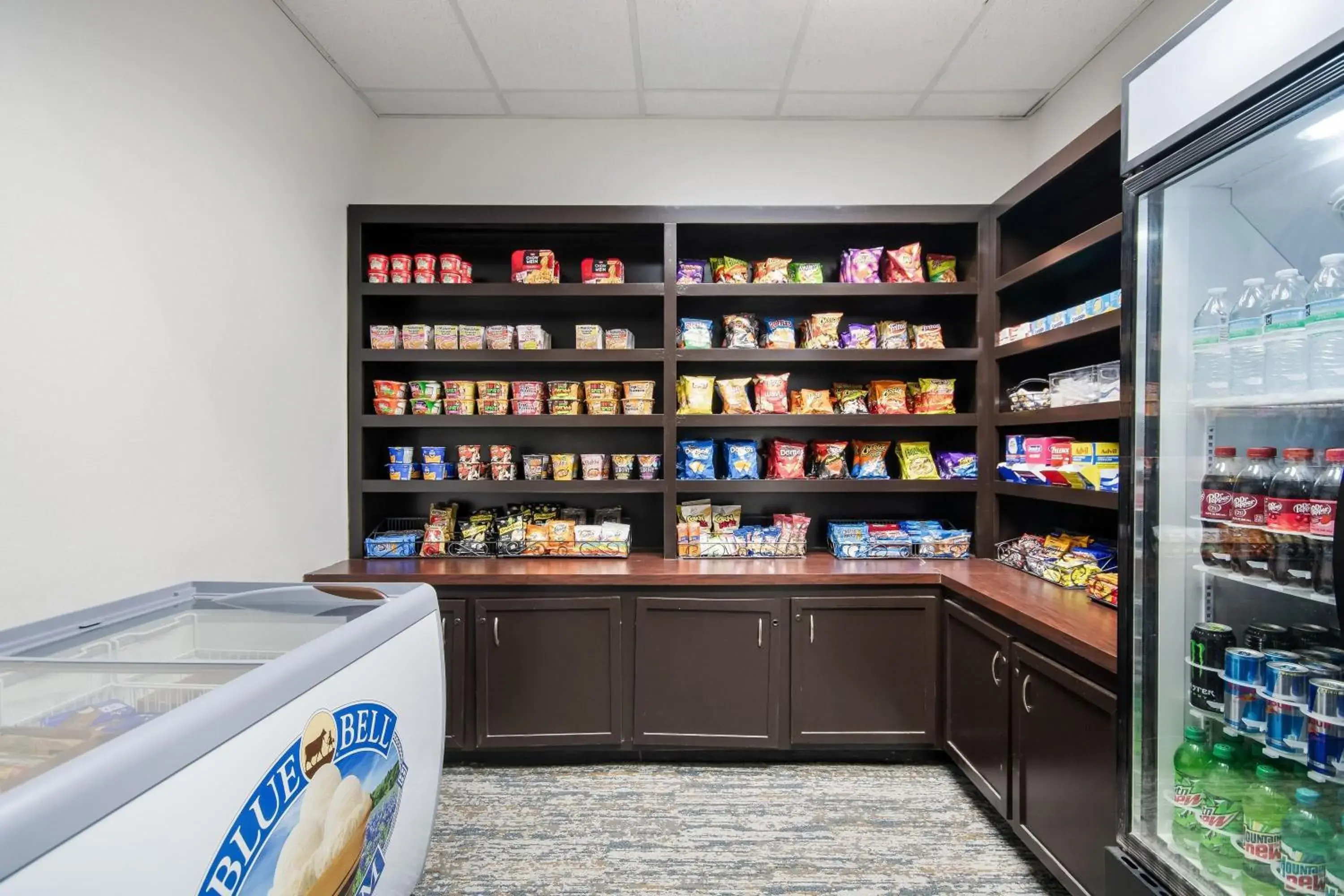 Food and drinks in Hawthorn Suites by Wyndham Lubbock Food and drinks in Hawthorn Suites by Wyndham Lubbock