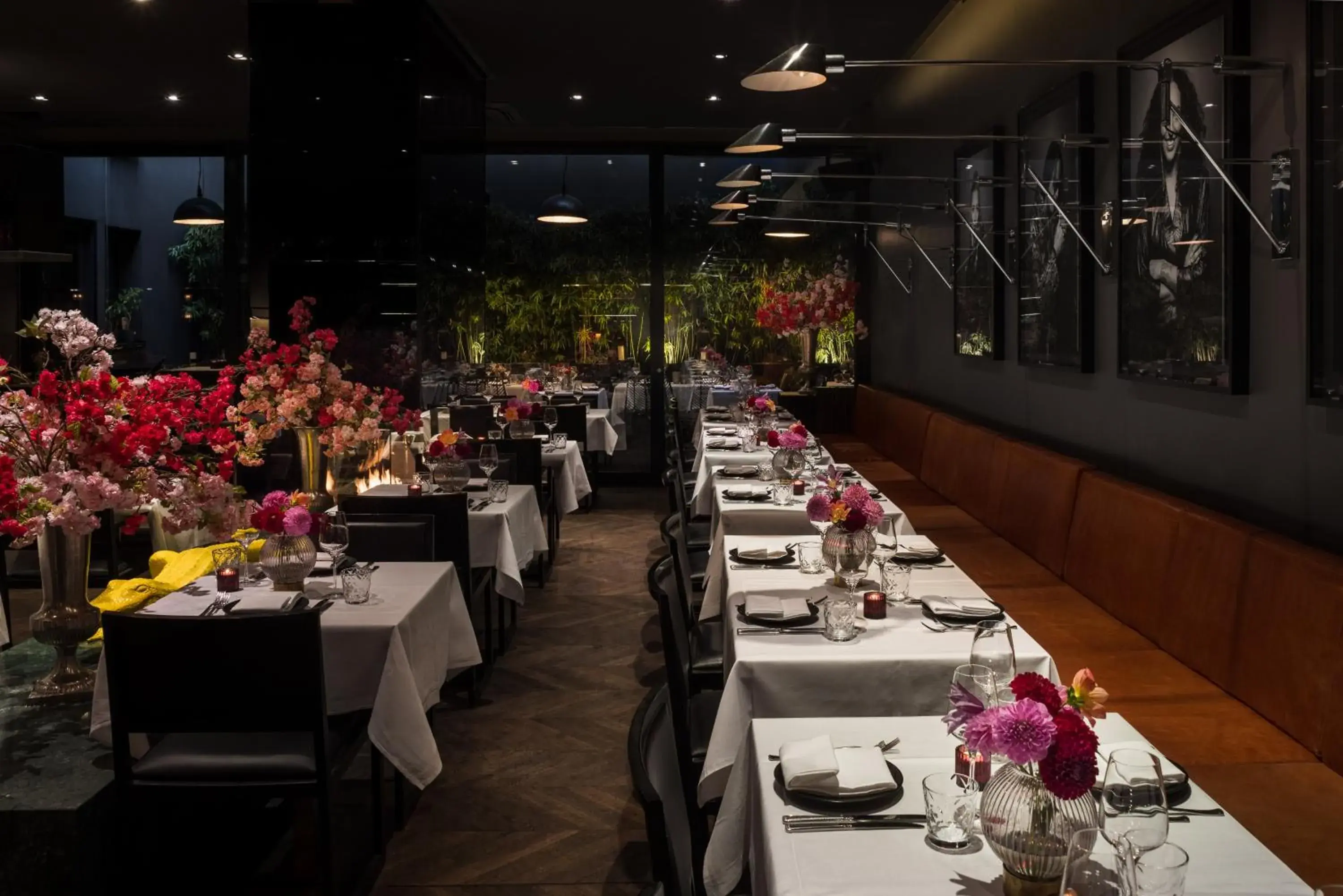 Restaurant/places to eat in Hotel MANI by AMANO Restaurant/places to eat in Hotel MANI by AMANO