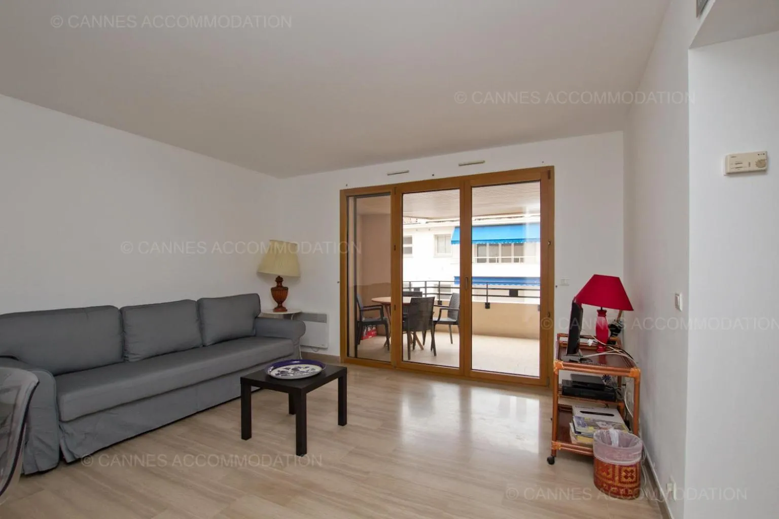 Communal lounge/ TV room in Alessandra