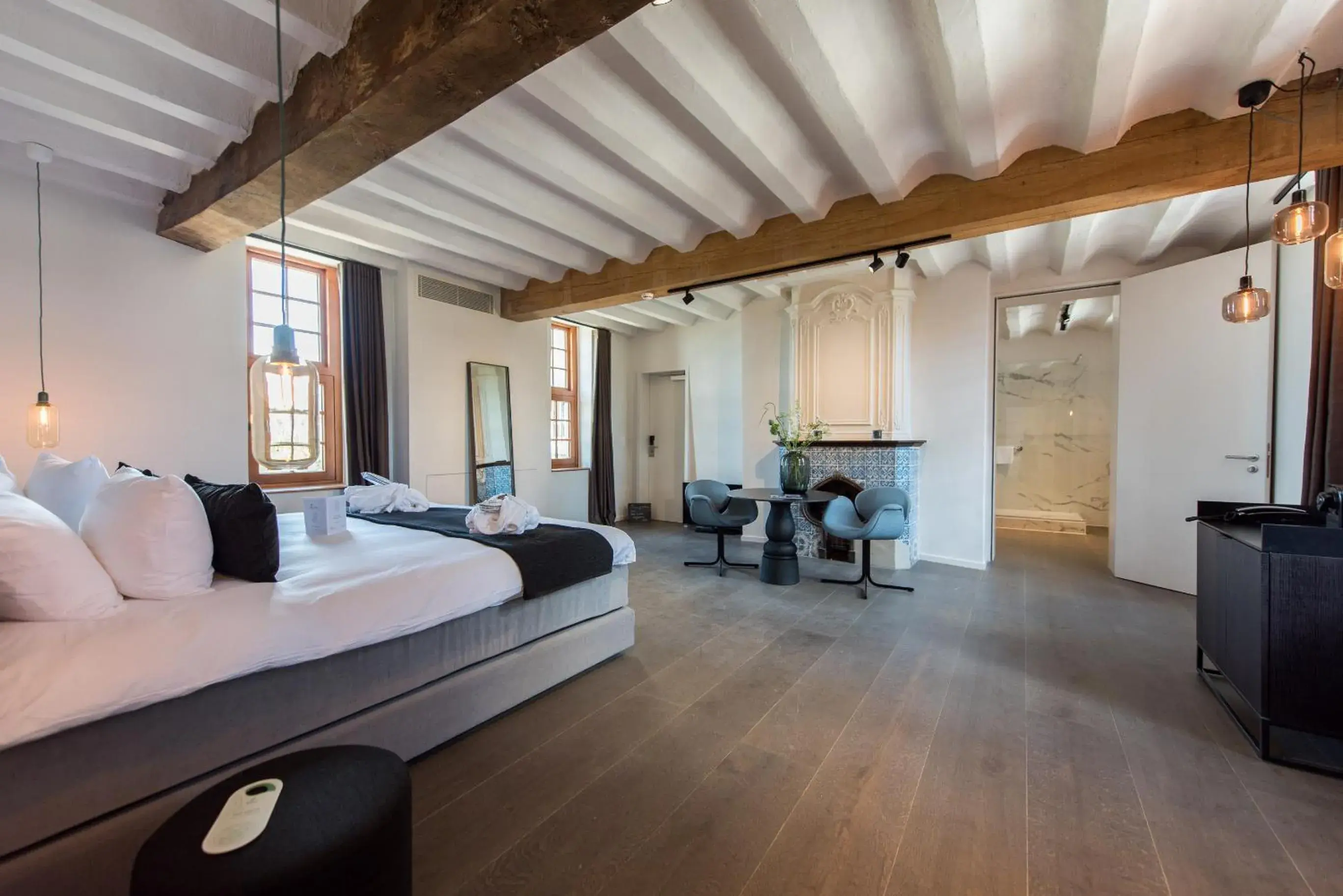 Bed in Martin's Rentmeesterij Bed in Martin's Rentmeesterij