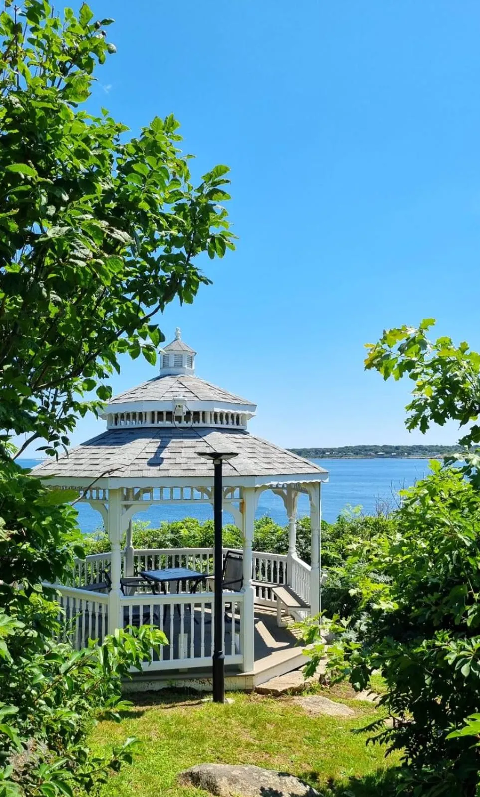 Yankee Clipper Inn