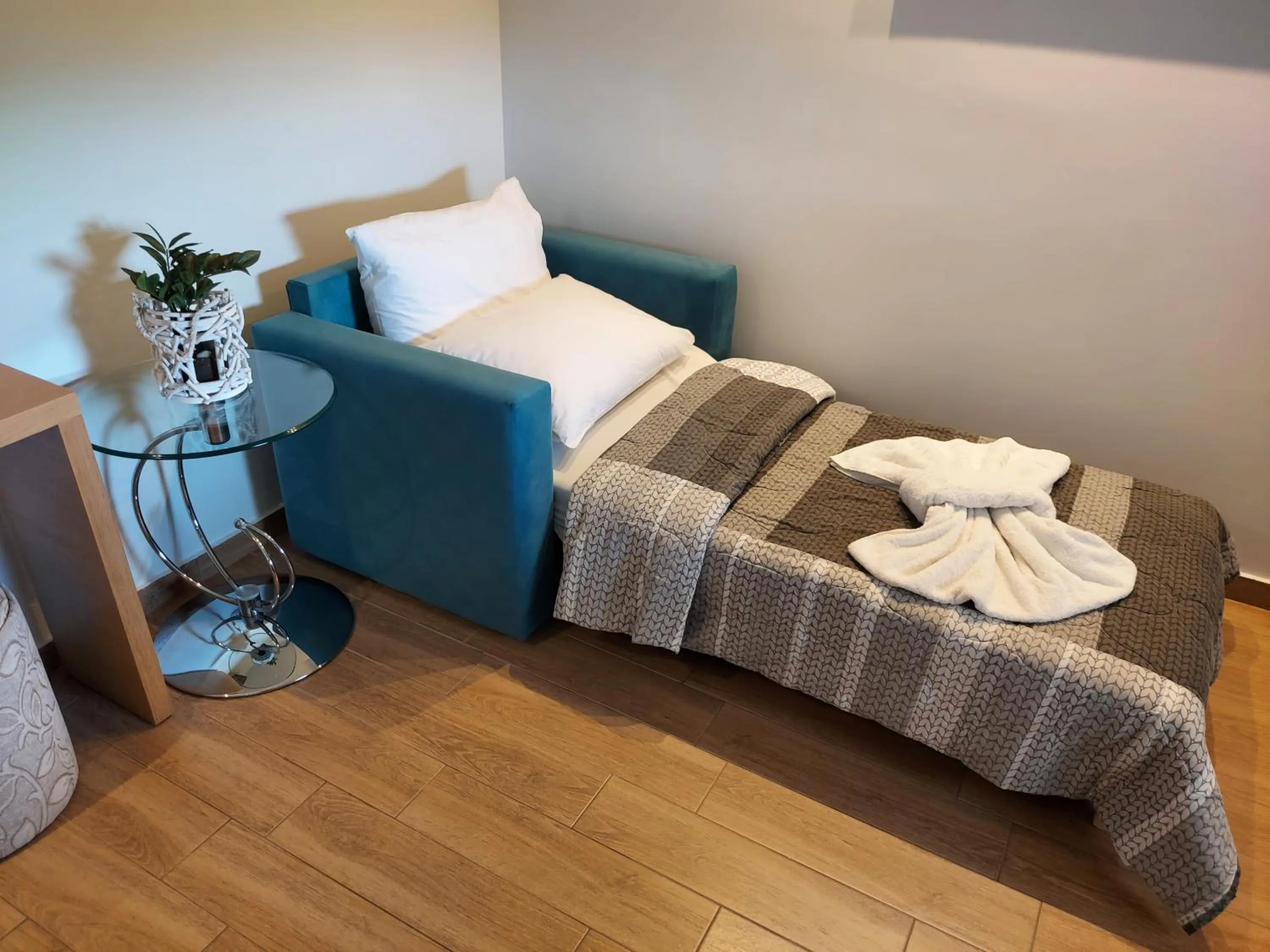 Bed in Hotel Epavlis Eleftheriadi