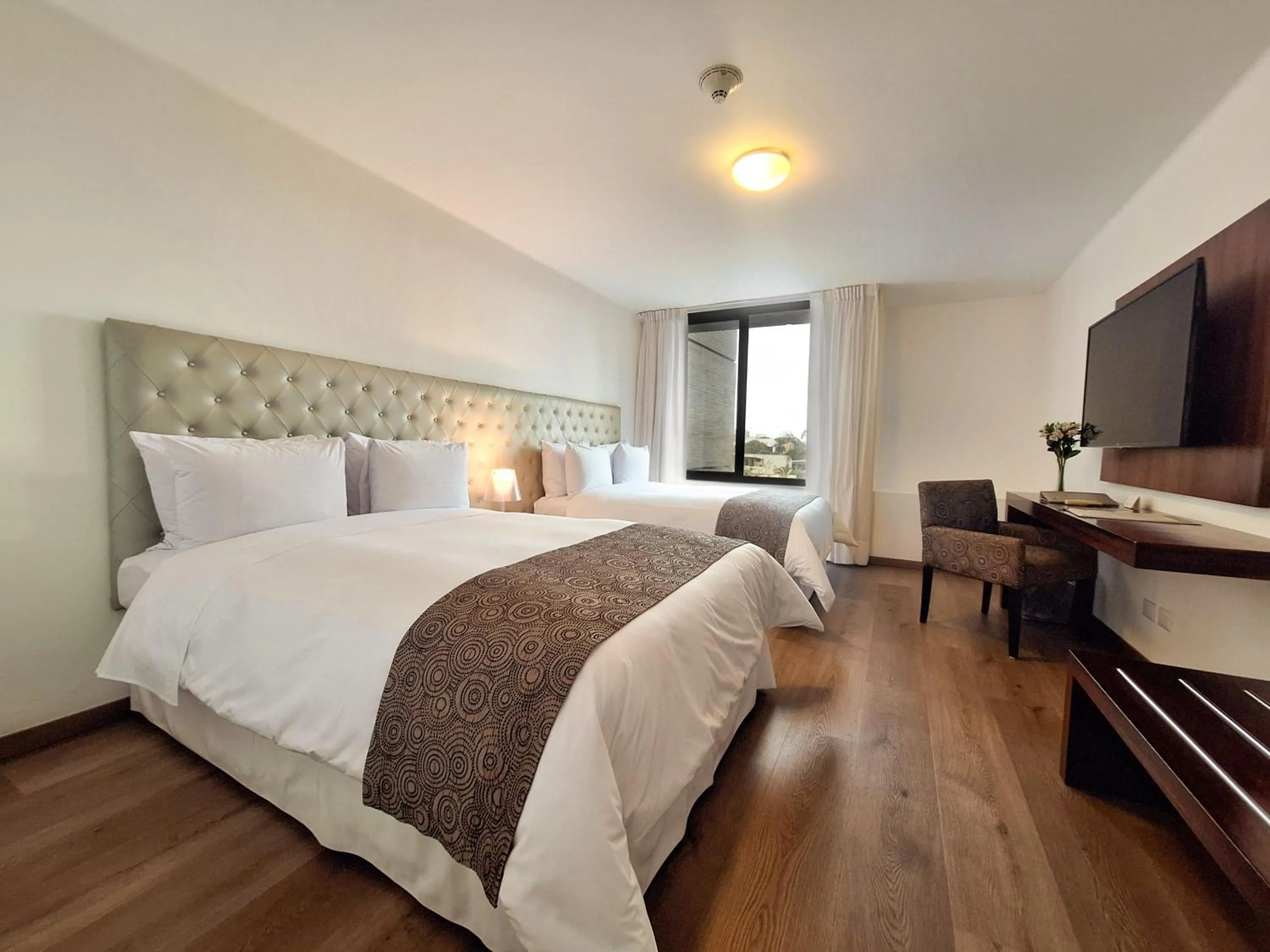 Bedroom, Bed in NM Lima Hotel