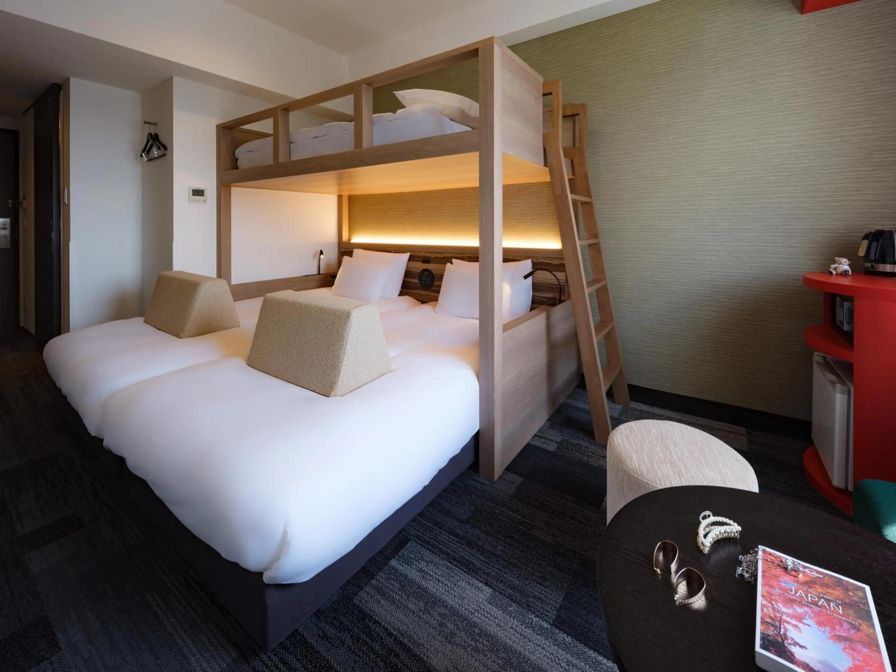 Photo of the whole room, Bed in the b asakusa