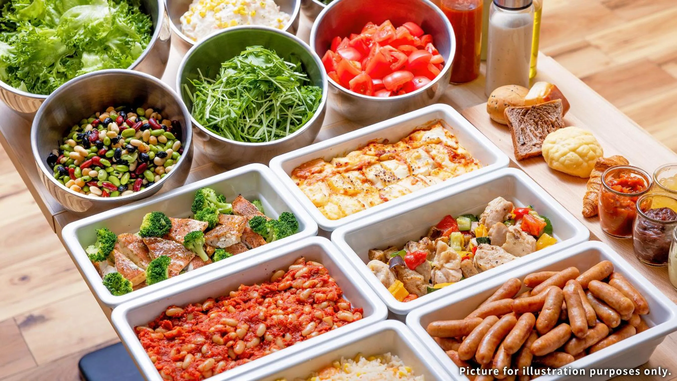 Breakfast in the b asakusa