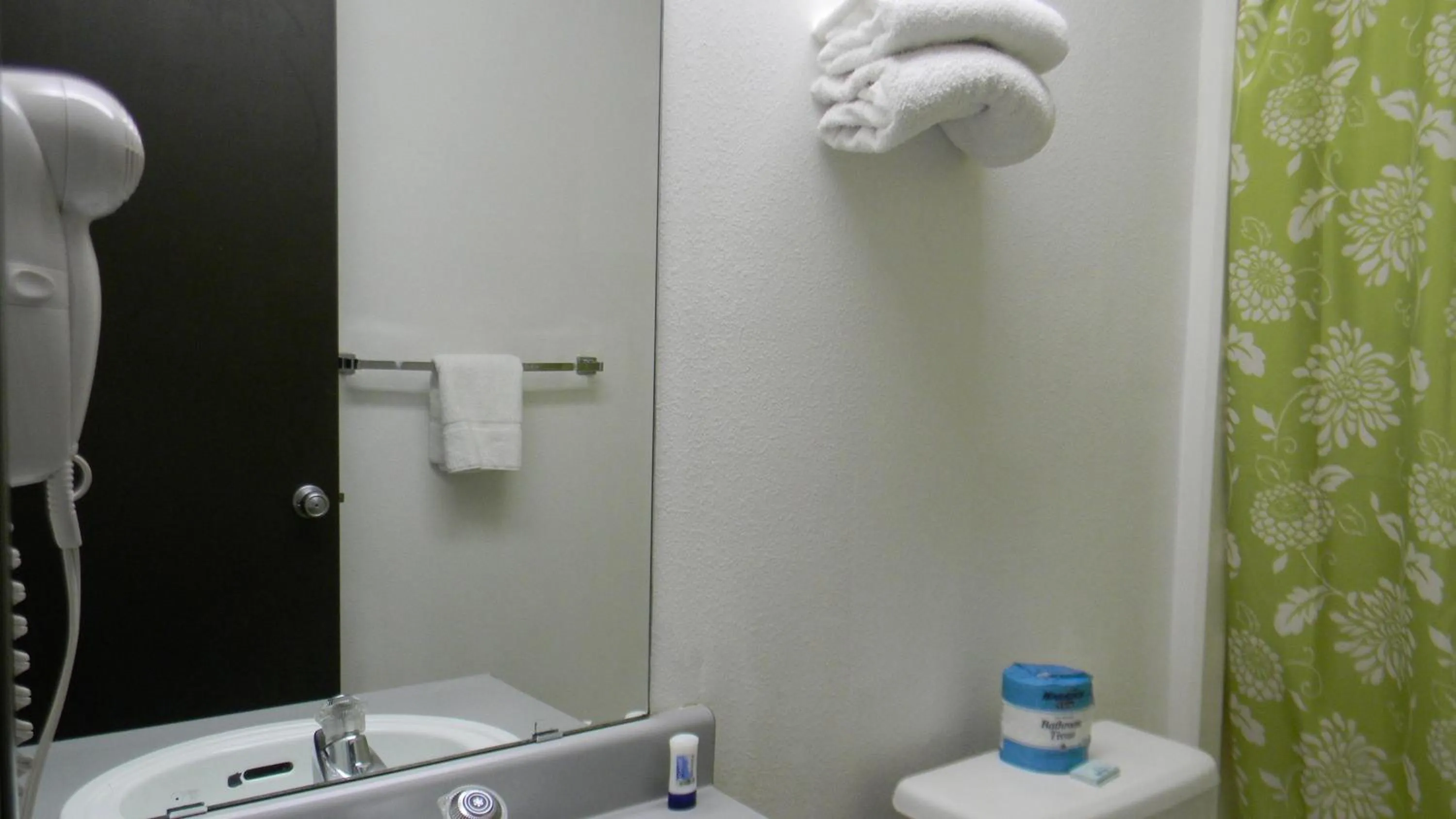 Bathroom in Motel West