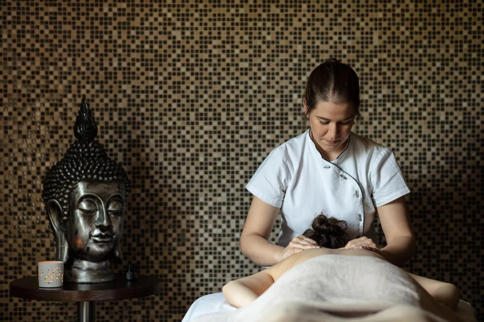 Massage in NEYA Lisboa Hotel