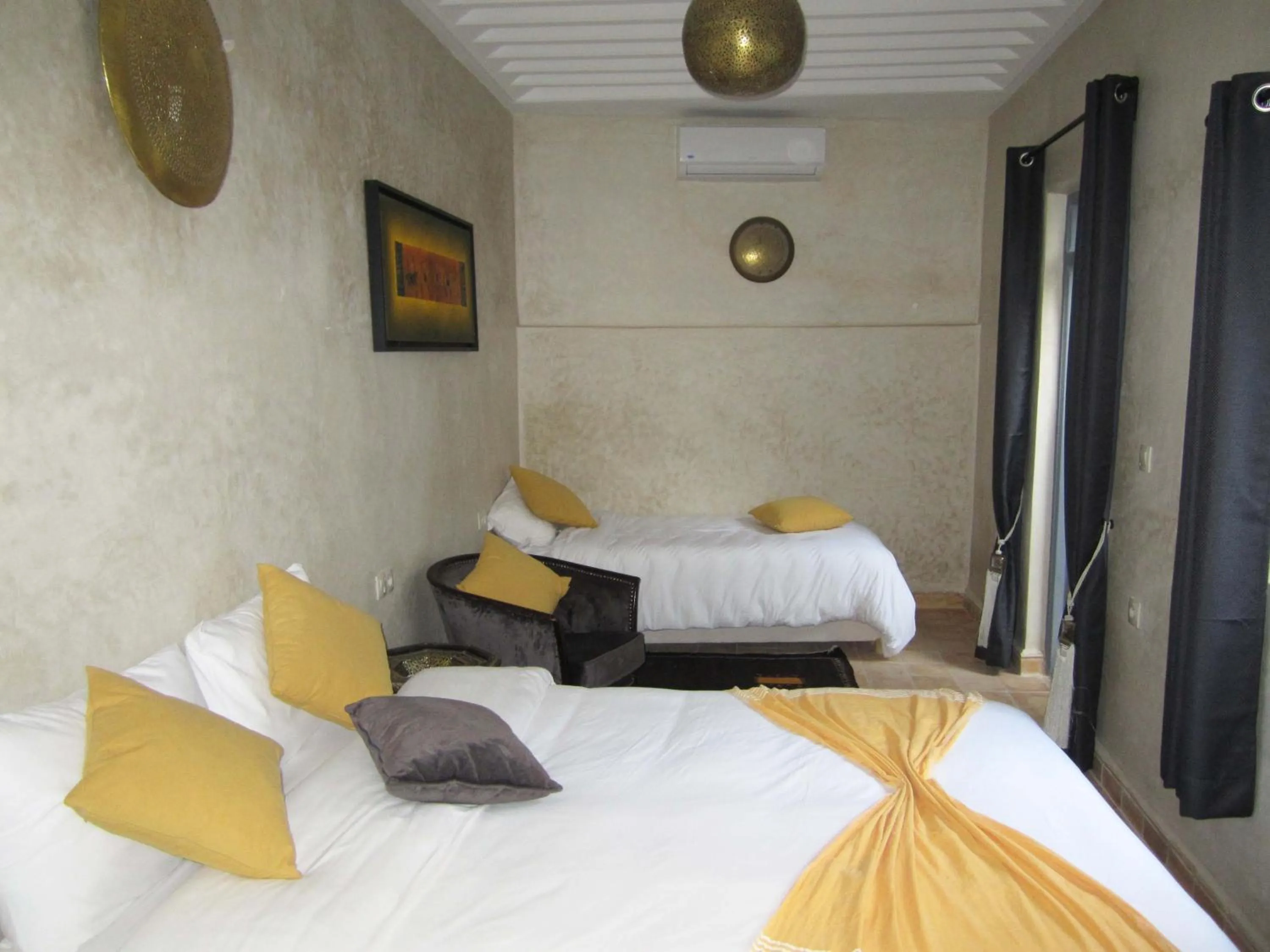 Bed in Riad La Porte de l'oasis