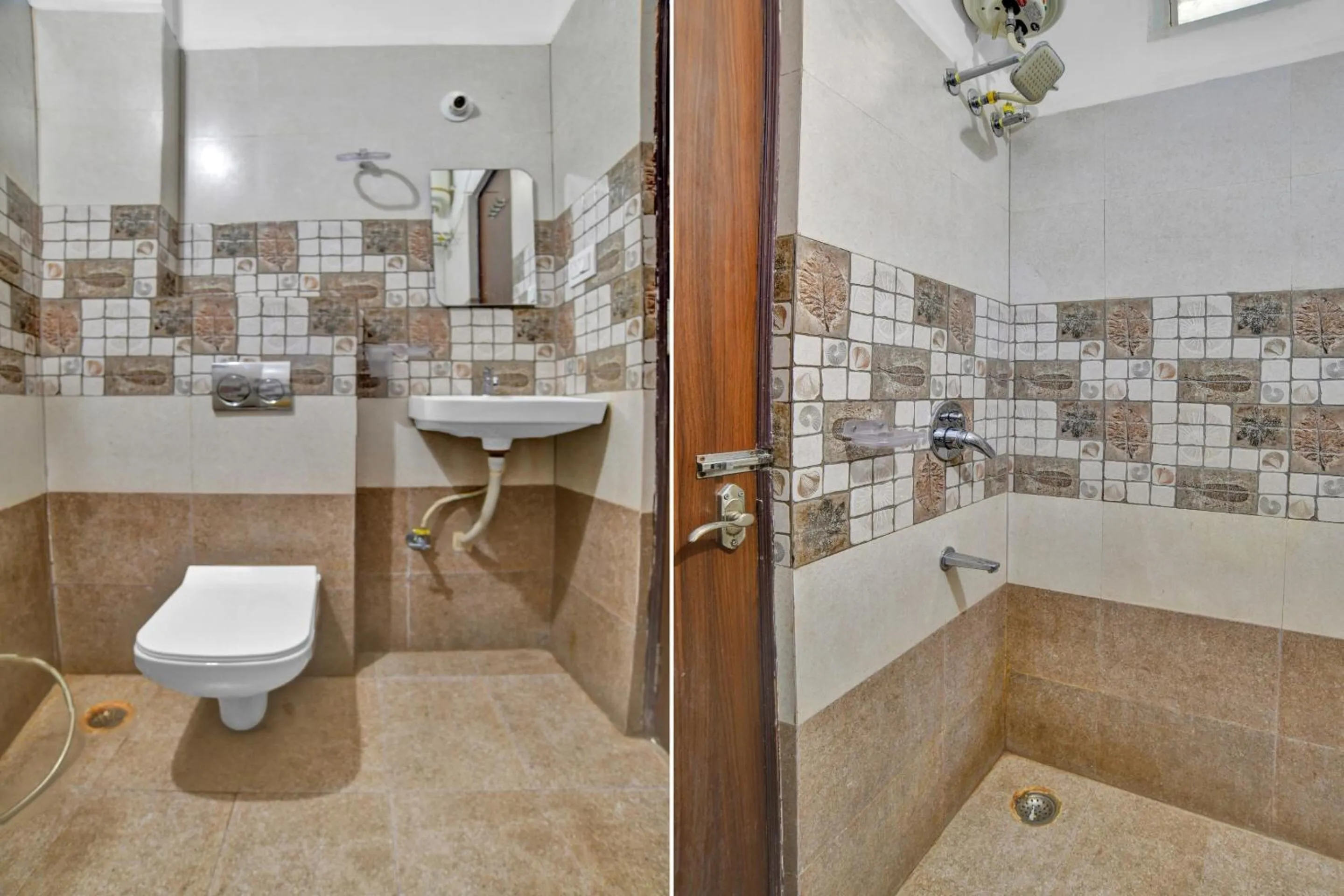 Bathroom in Collection O Jineshwari Hotel