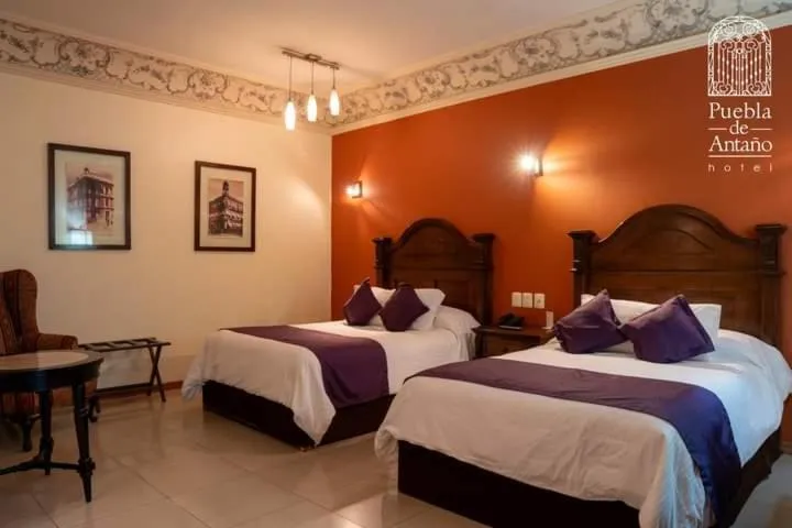 Bed in Hotel Puebla de Antaño