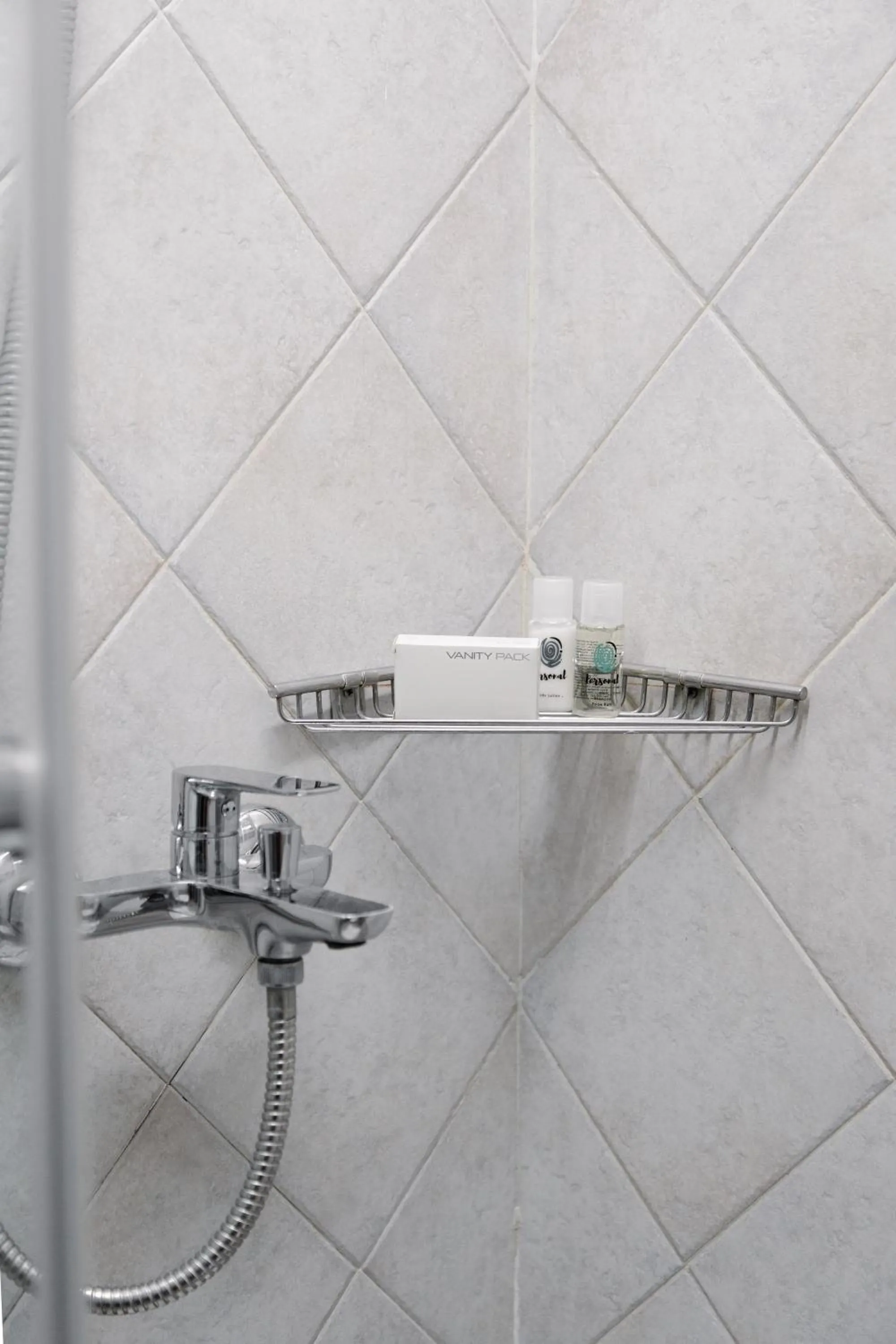 Bathroom in Calma Beach Hotel