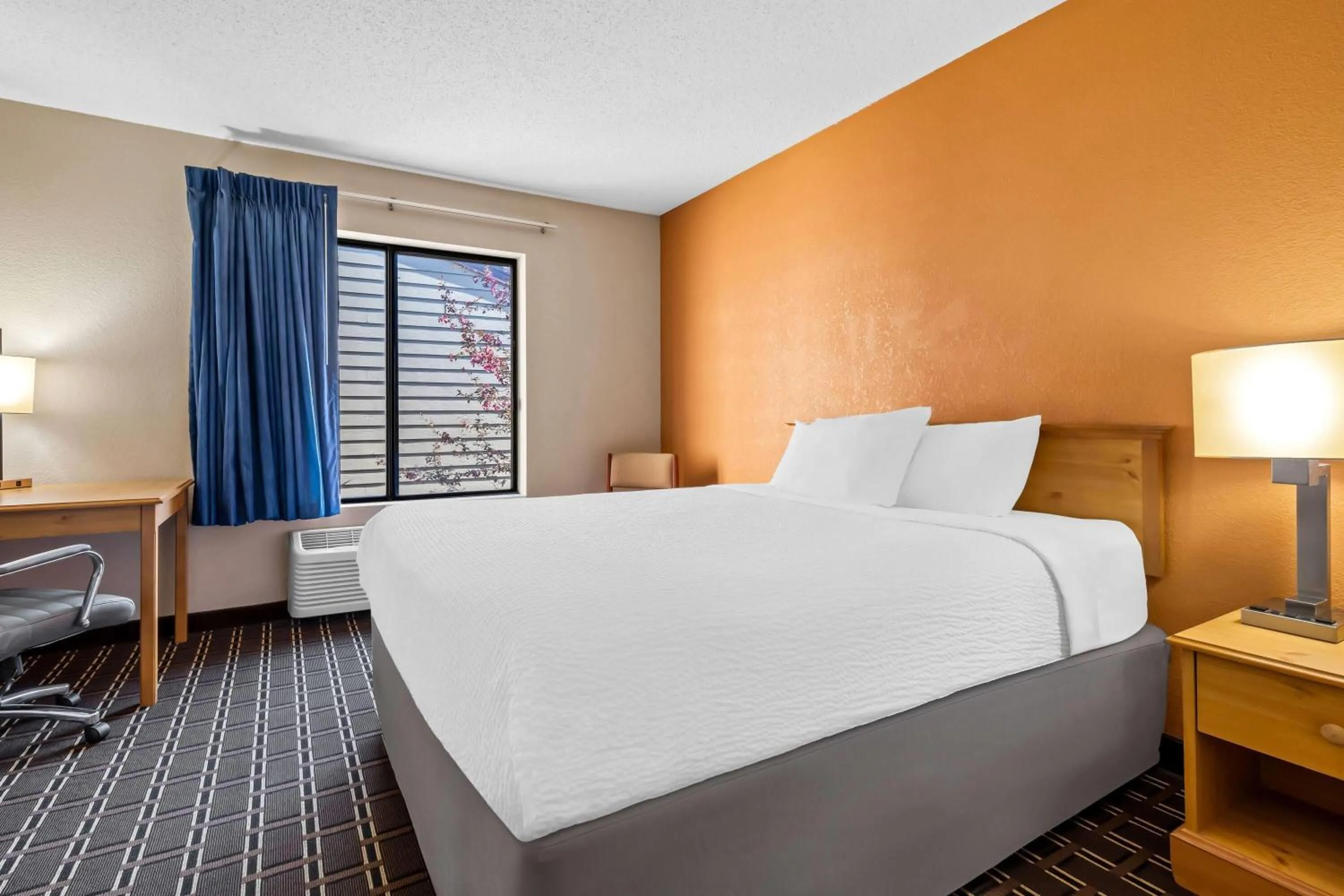 Bed in Days Inn by Wyndham Black River Falls - Access to ATV Trail