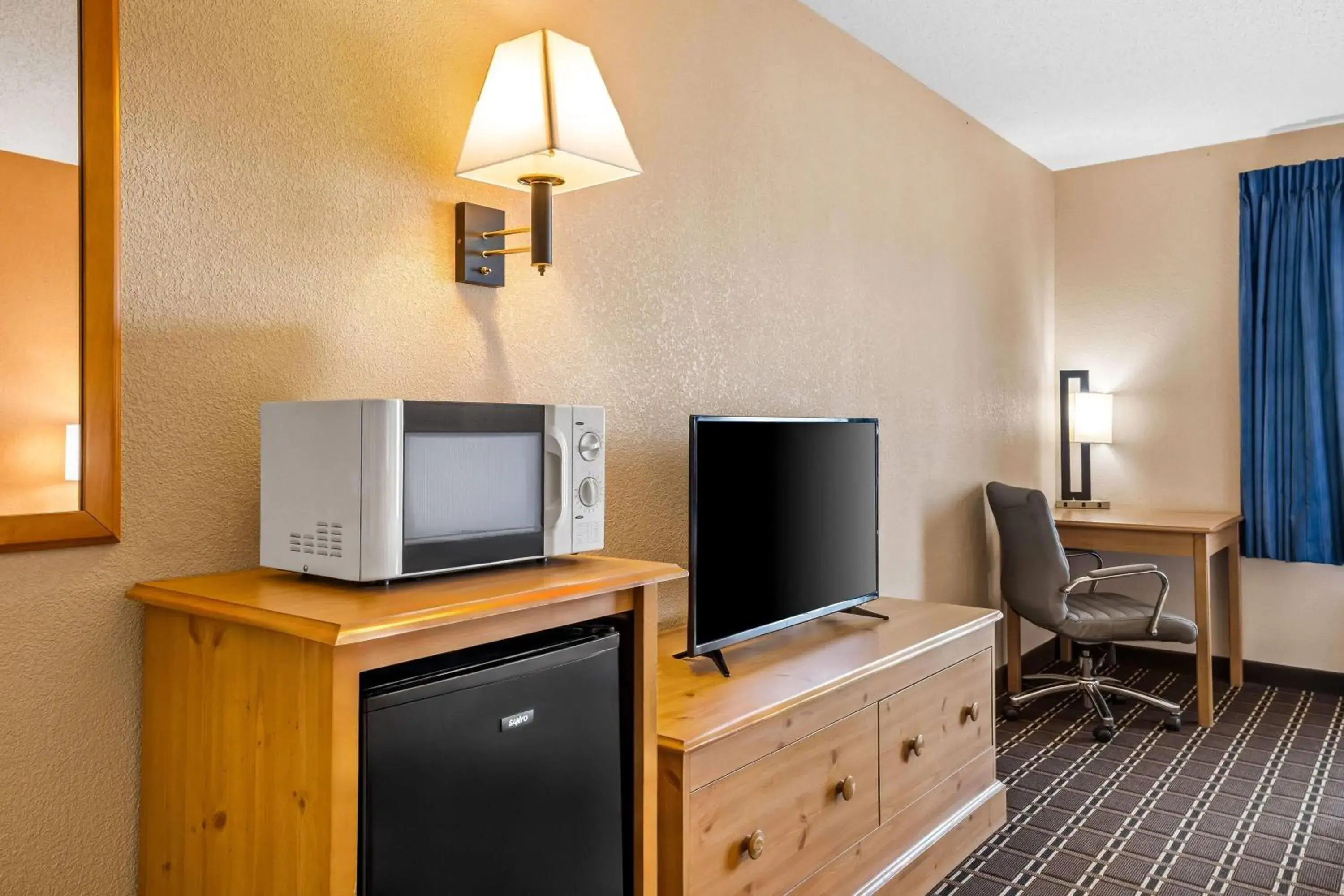 Bed in Days Inn by Wyndham Black River Falls - Access to ATV Trail Bed in Days Inn by Wyndham Black River Falls - Access to ATV Trail