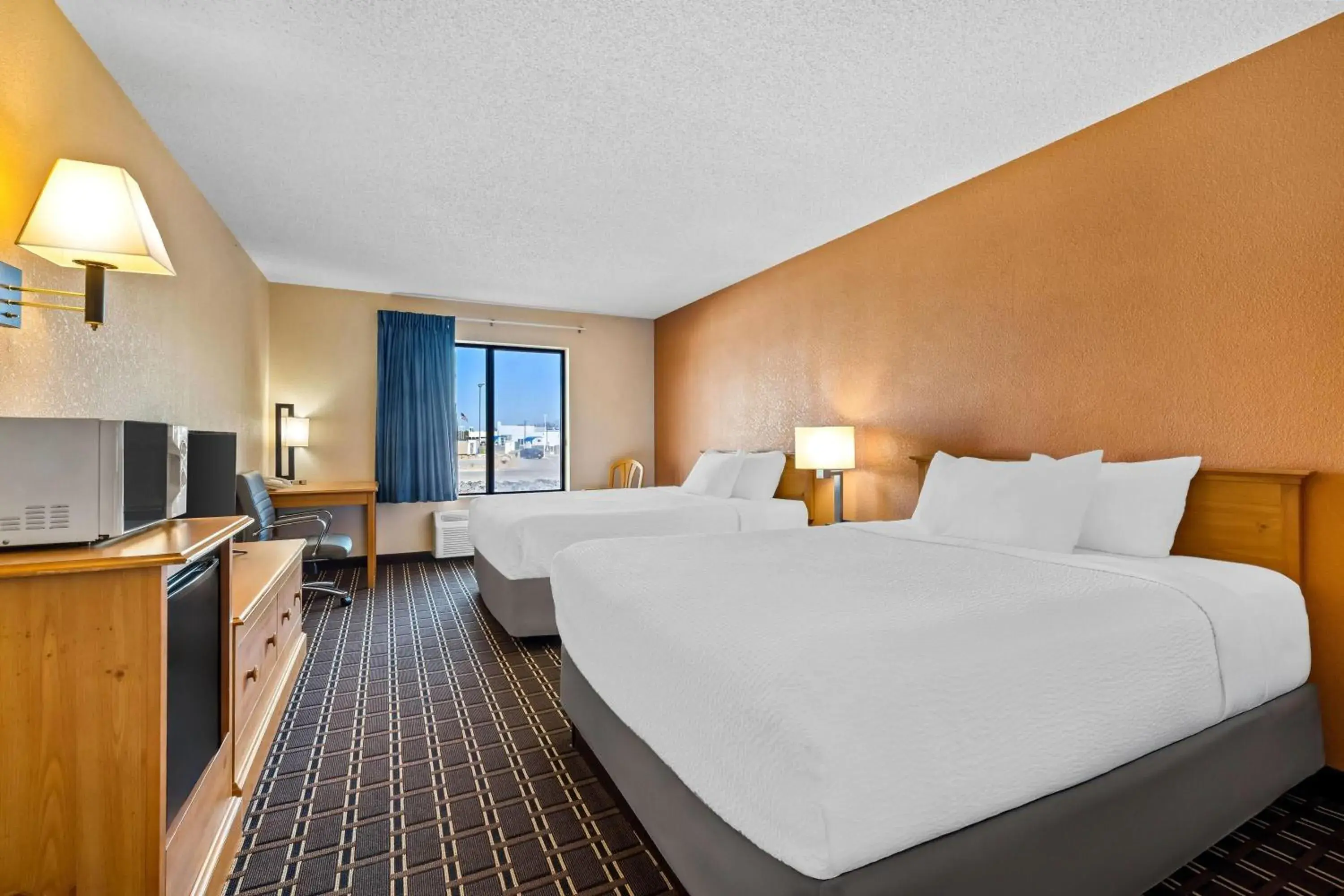 Queen Room with Two Queen Beds - Non-Smoking in Days Inn by Wyndham Black River Falls - Access to ATV Trail Queen Room with Two Queen Beds - Non-Smoking in Days Inn by Wyndham Black River Falls - Access to ATV Trail