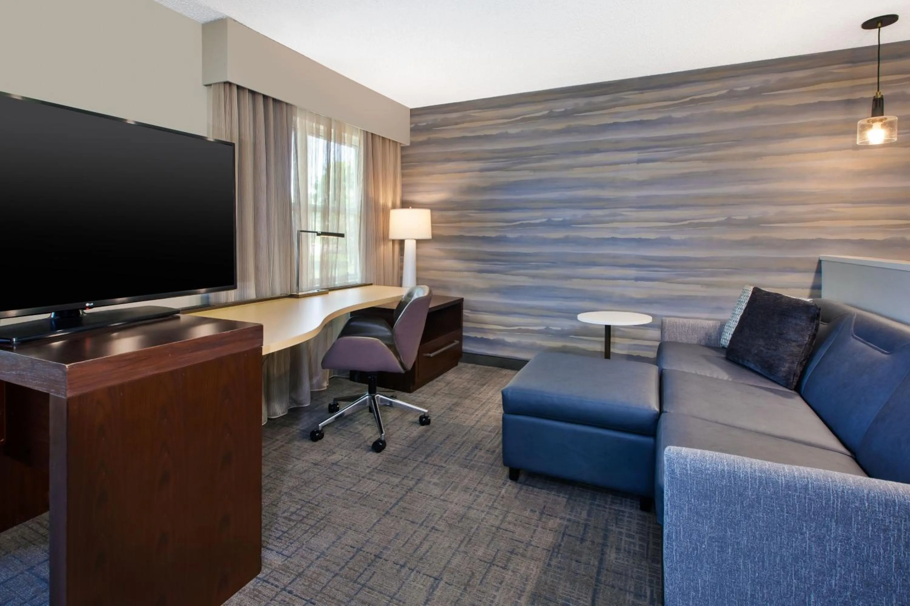 Living room in Residence Inn by Marriott Ann Arbor North