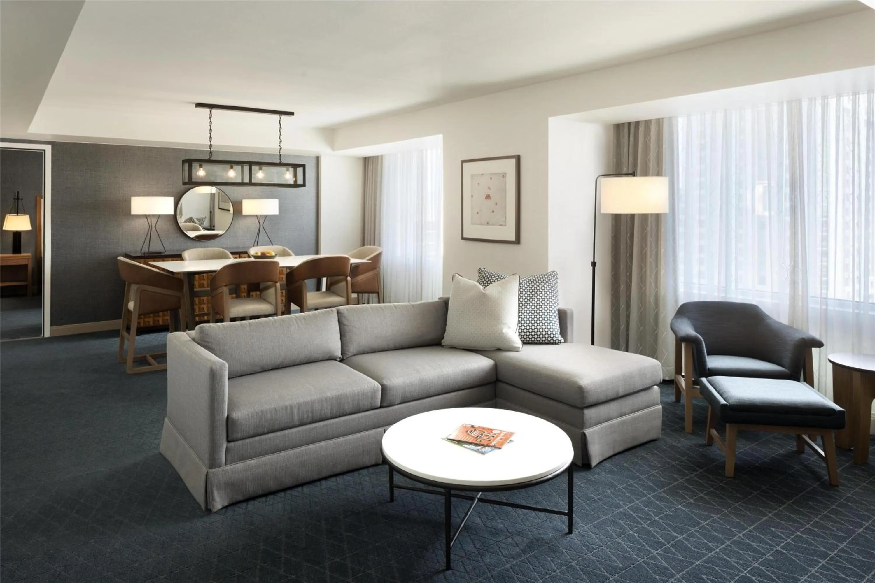 Photo of the whole room in Grand Hyatt San Antonio River Walk