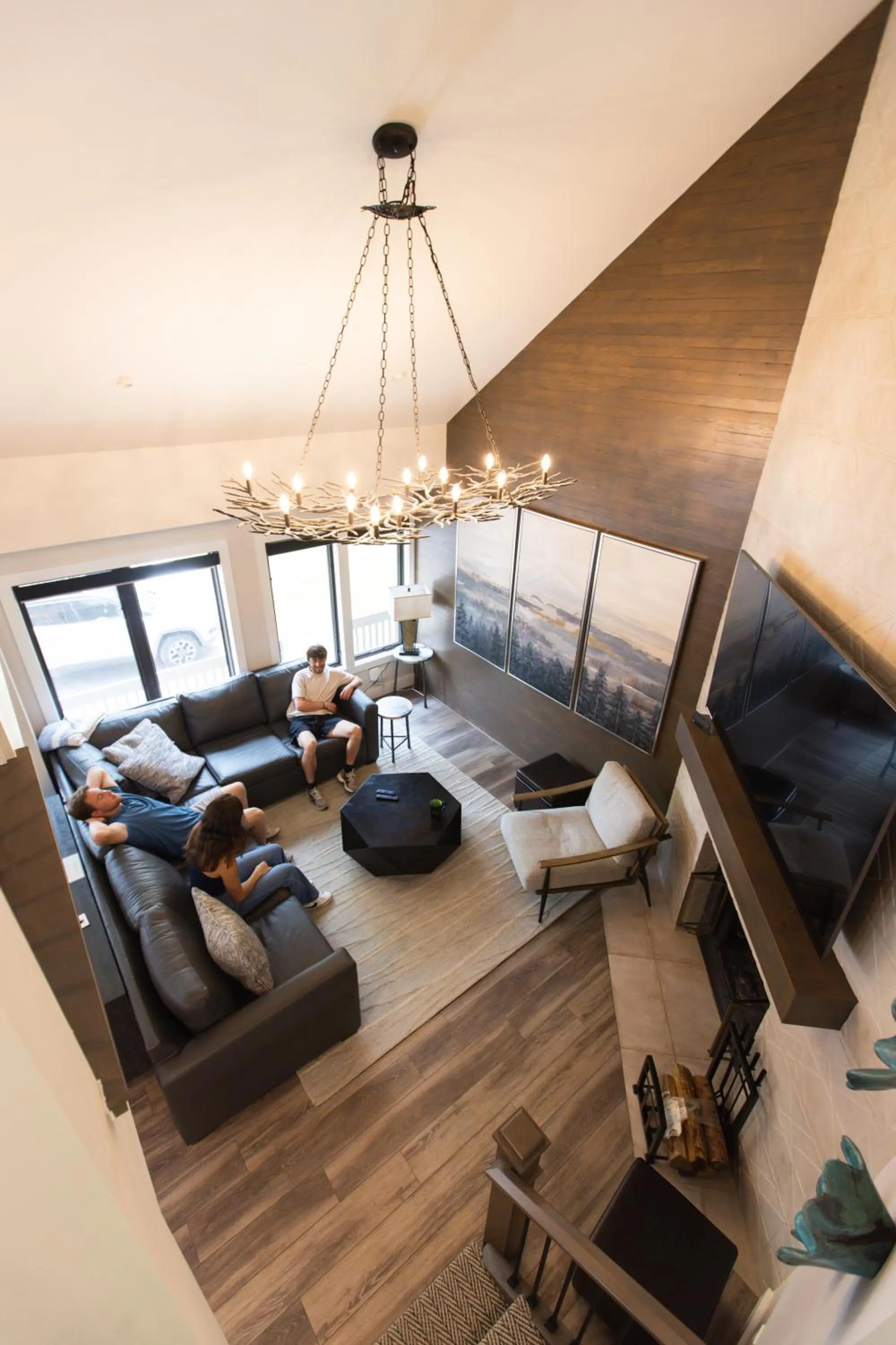 Living room in Vail Racquet Club Mountain Resort