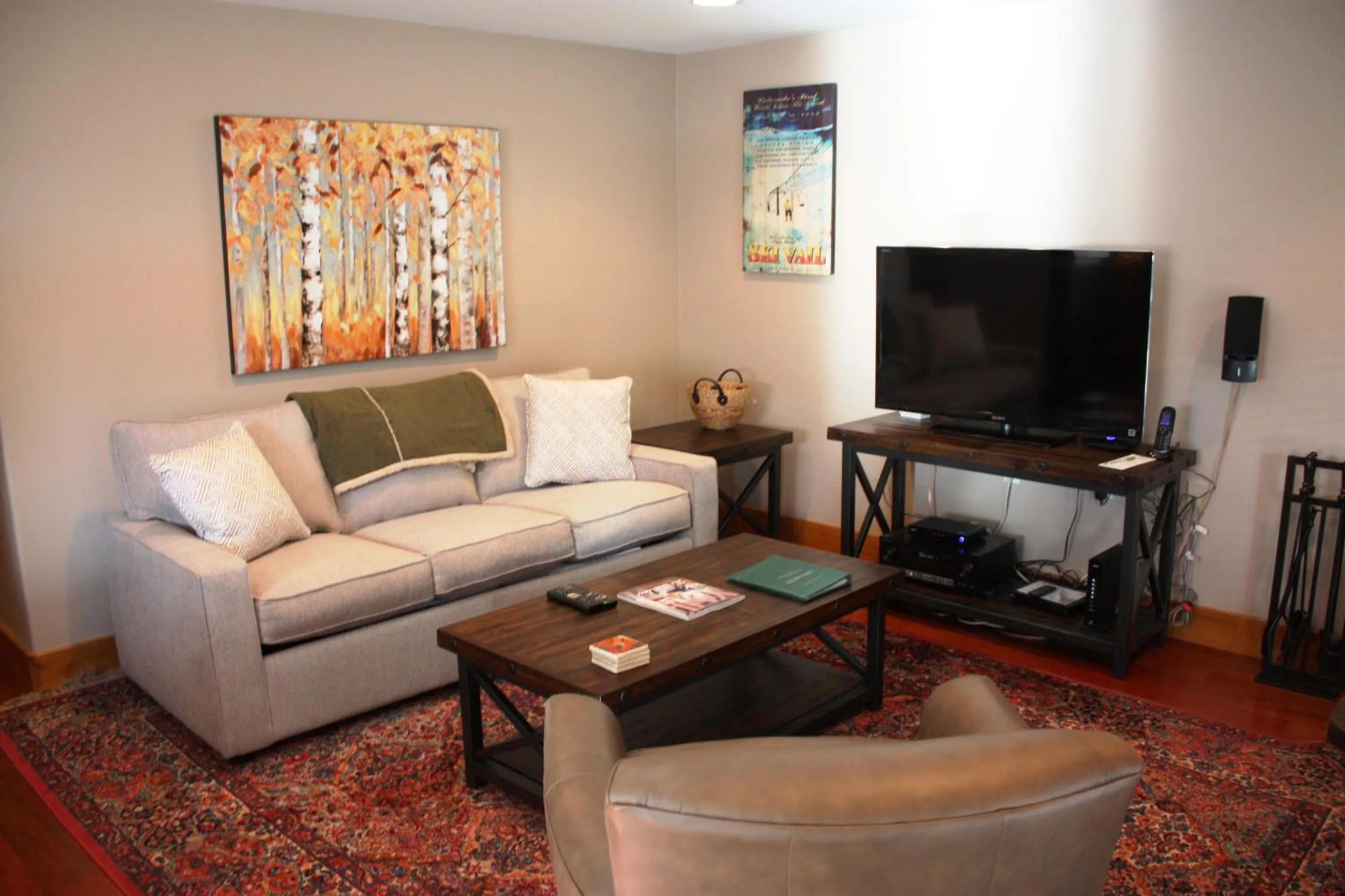 Living room in Vail Racquet Club Mountain Resort