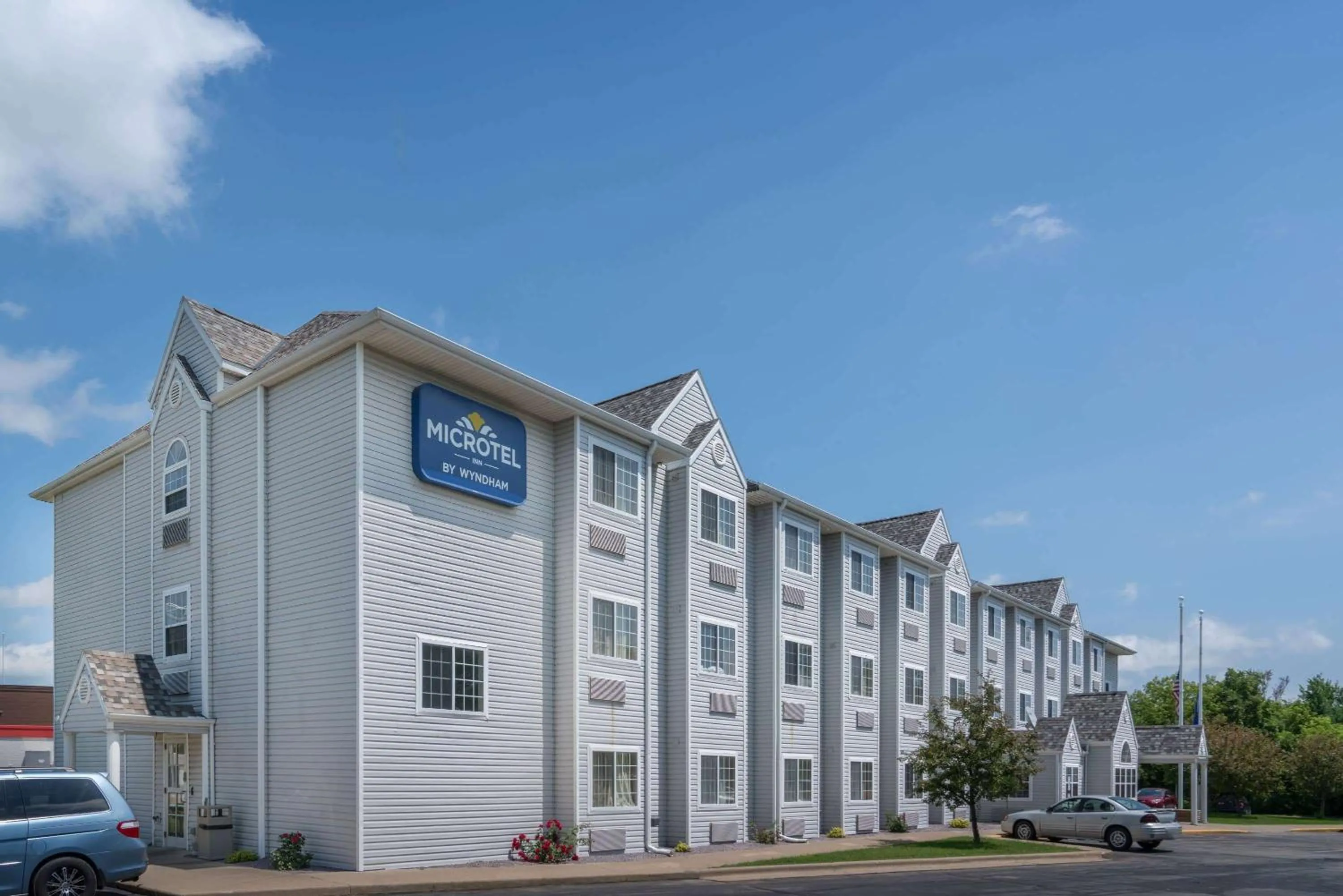 Property building in Microtel Inn La Crosse Onalaska Area