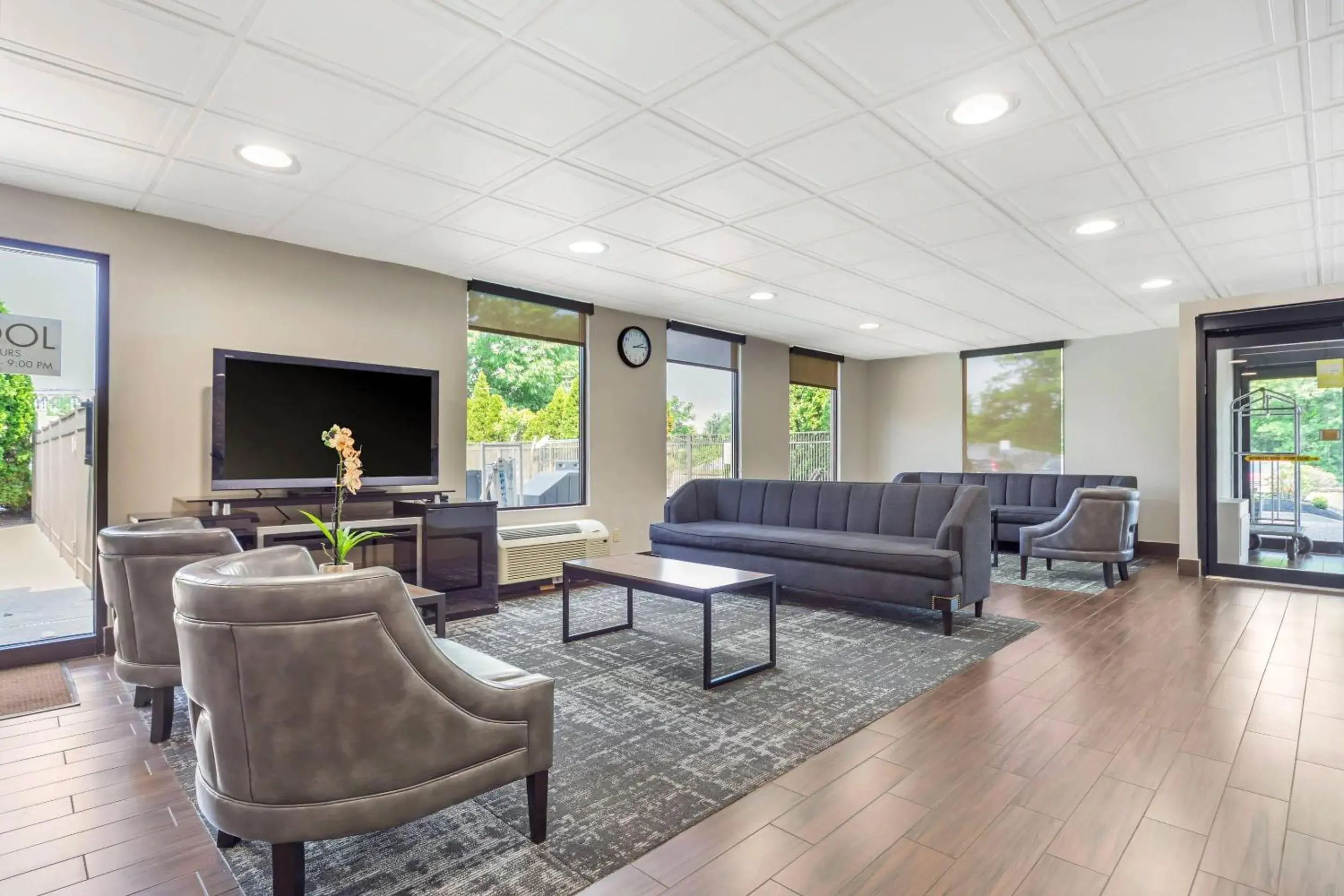 Lobby or reception in Quality Inn & Suites NJ State Capital Area Lobby or reception in Quality Inn & Suites NJ State Capital Area