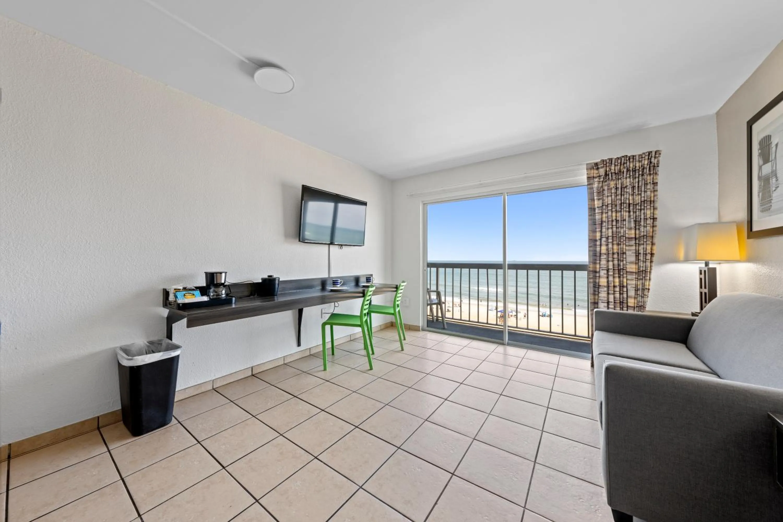 TV and multimedia in SureStay Studio by Best Western Virginia Beach Oceanfront