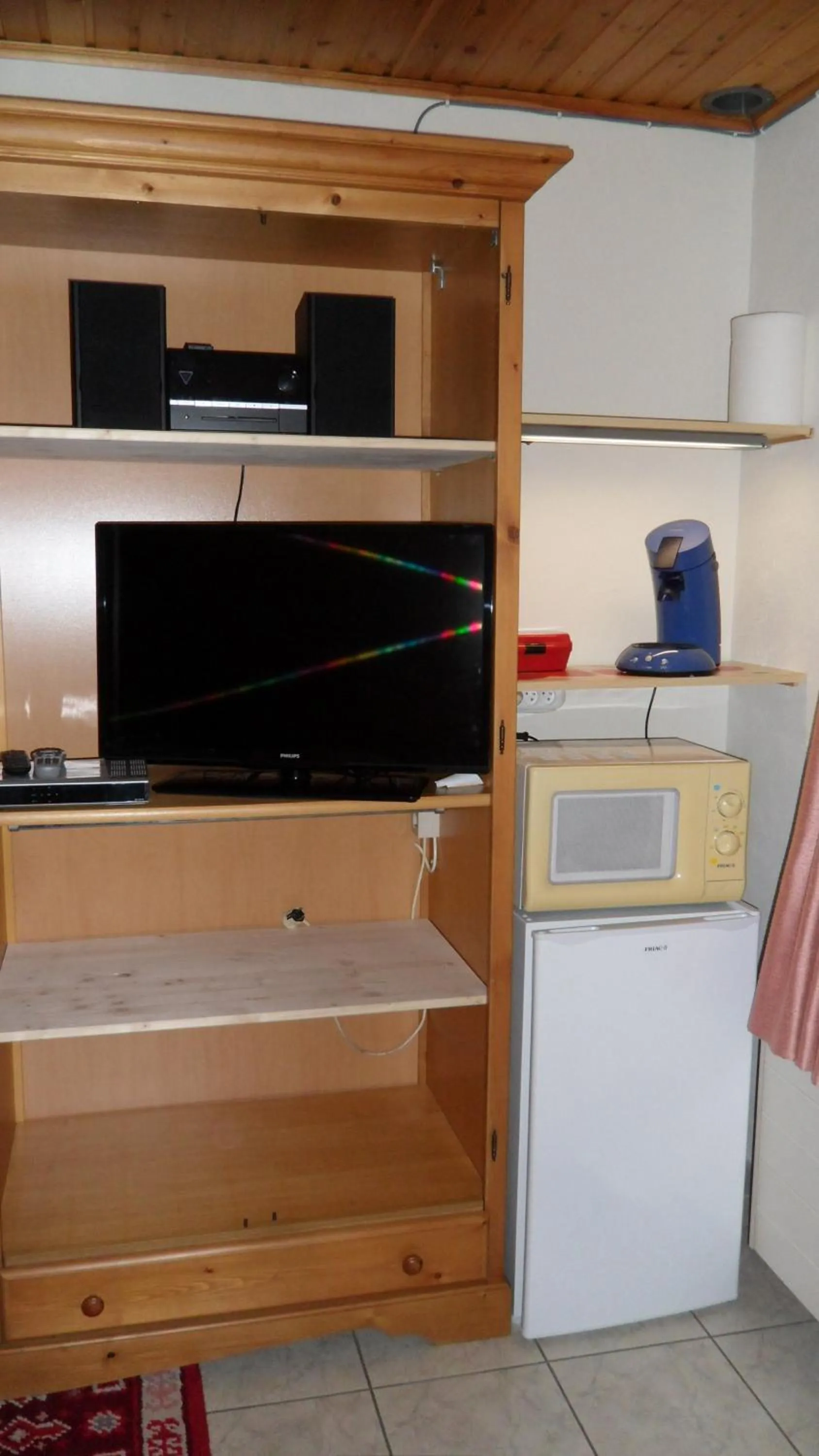 Coffee/tea facilities in gasthof lederhose