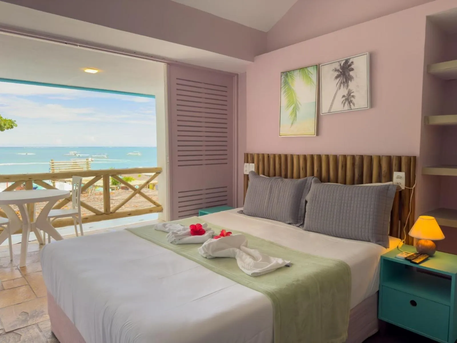 Bed in Pousada Meraki Beach