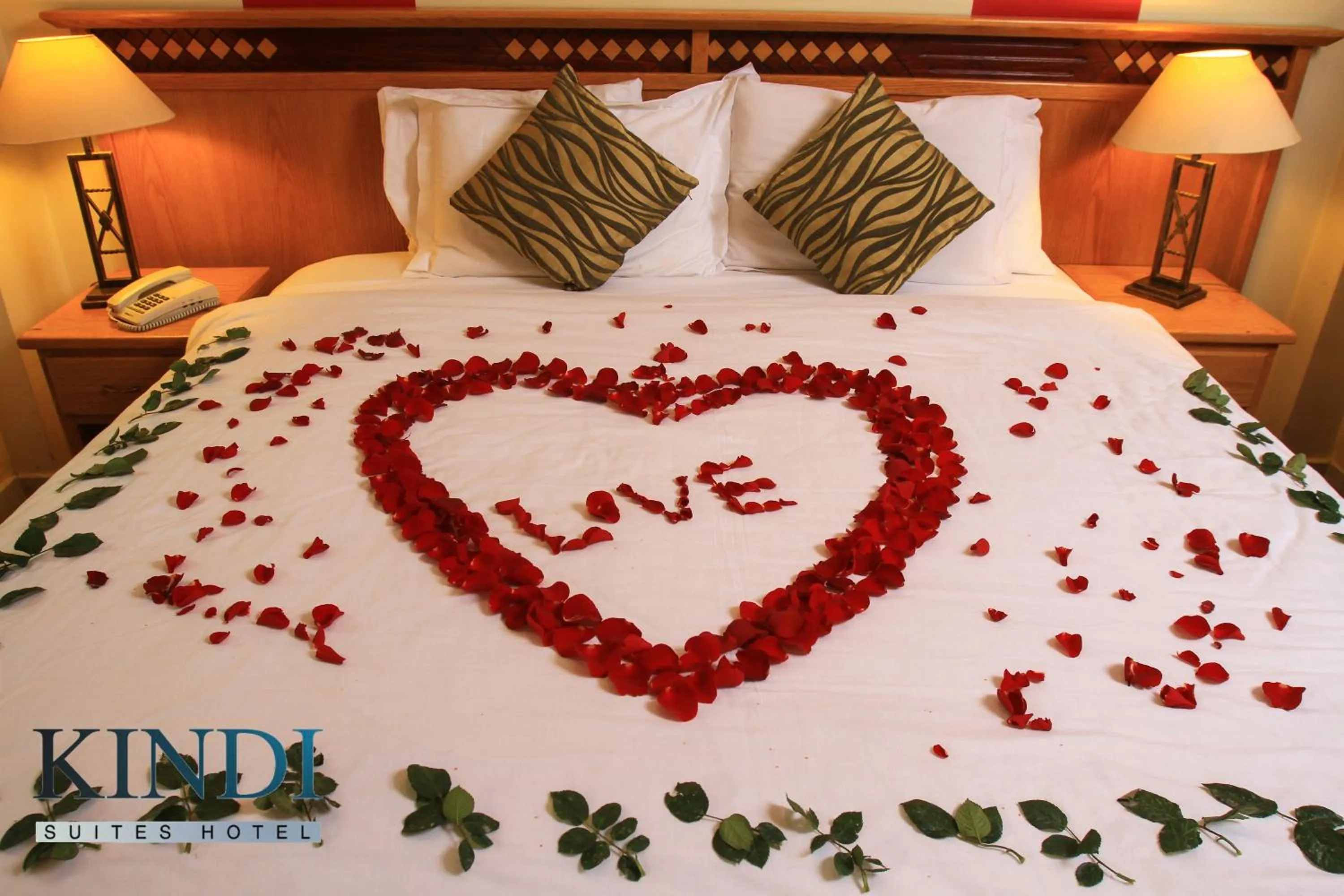 Bedroom, Bed in Kindi Suite Hotel