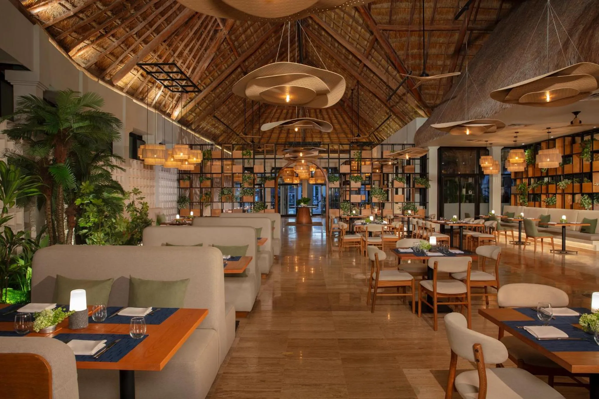 Buffet breakfast in Dreams Sapphire Resort & Spa