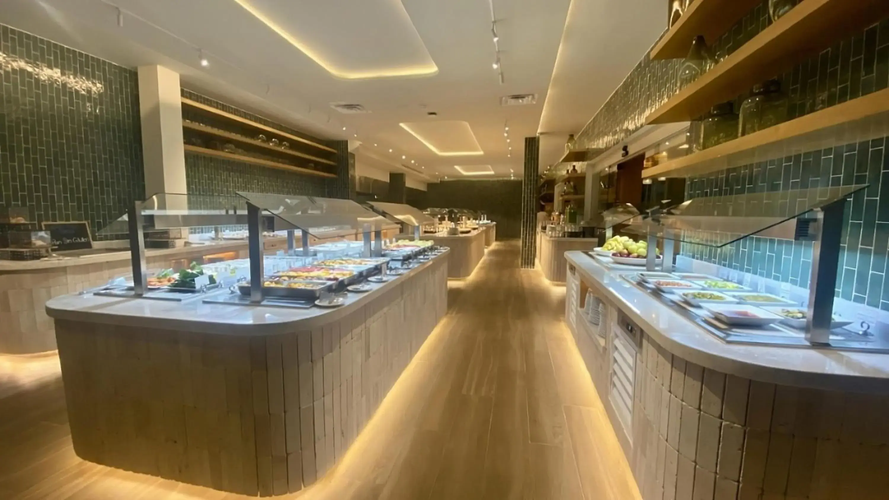 Restaurant/places to eat in Dreams Sapphire Resort & Spa Restaurant/places to eat in Dreams Sapphire Resort & Spa
