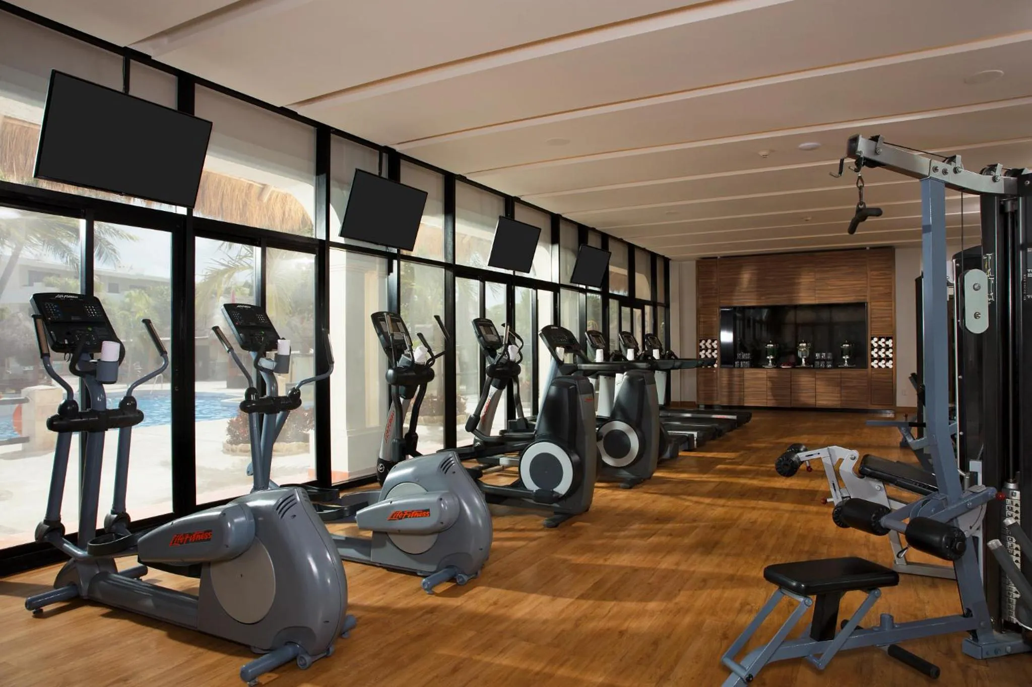 Fitness centre/facilities in Dreams Sapphire Resort & Spa