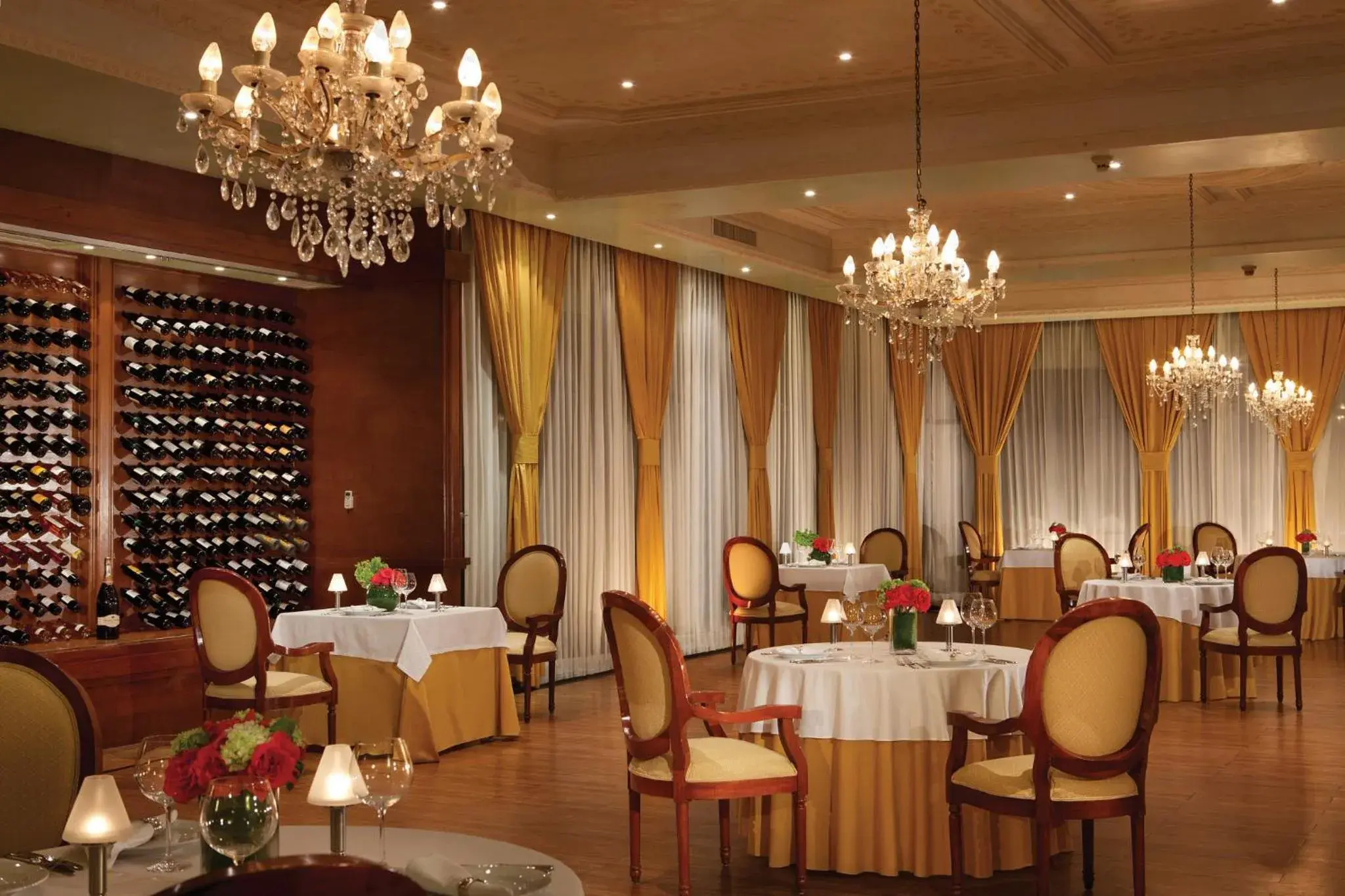 Restaurant/places to eat in Dreams Sapphire Resort & Spa Restaurant/places to eat in Dreams Sapphire Resort & Spa