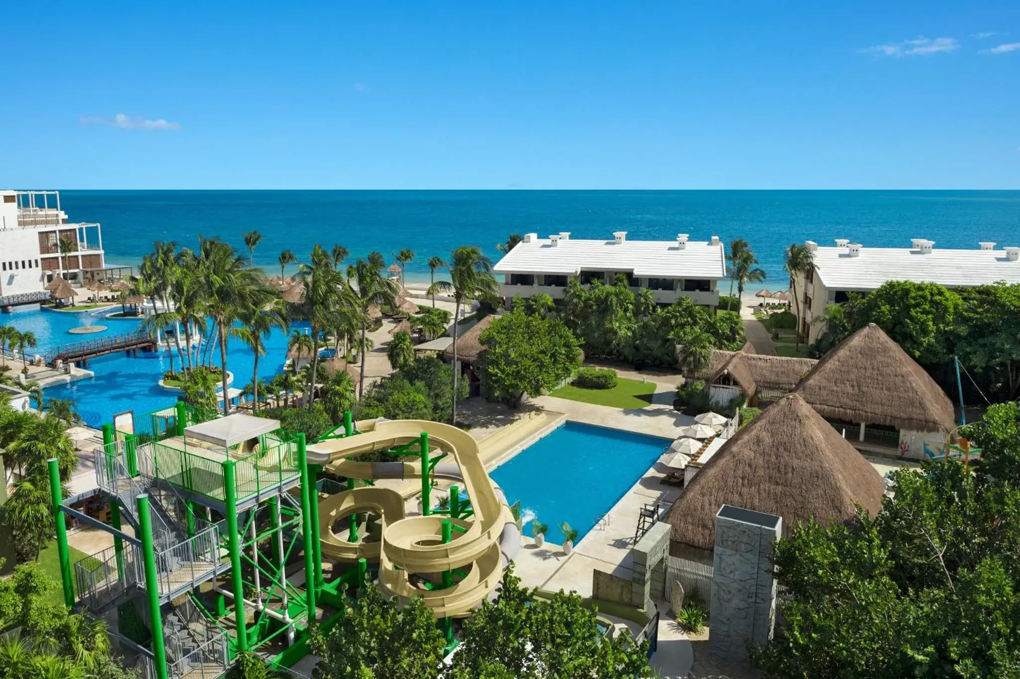 Pool view in Dreams Sapphire Resort & Spa Pool view in Dreams Sapphire Resort & Spa