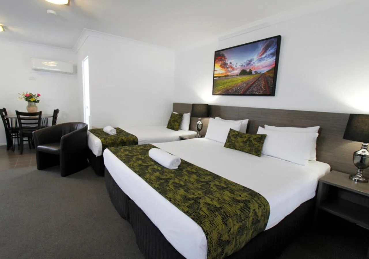 Photo of the whole room, Bed in Takalvan Motel