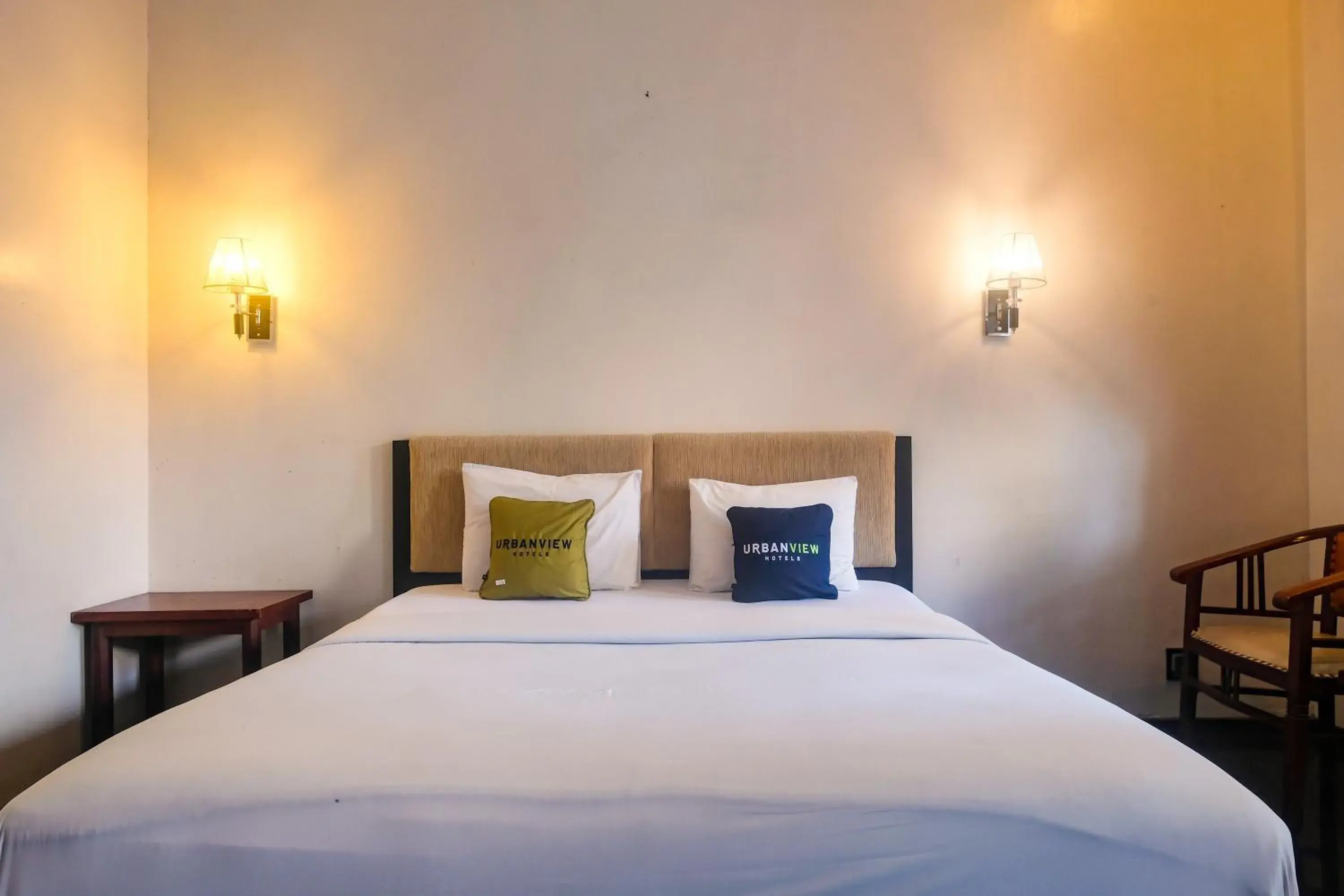 Bedroom, Bed in Urbanview Omah Pari Boutique Hotel Bedroom, Bed in Urbanview Omah Pari Boutique Hotel