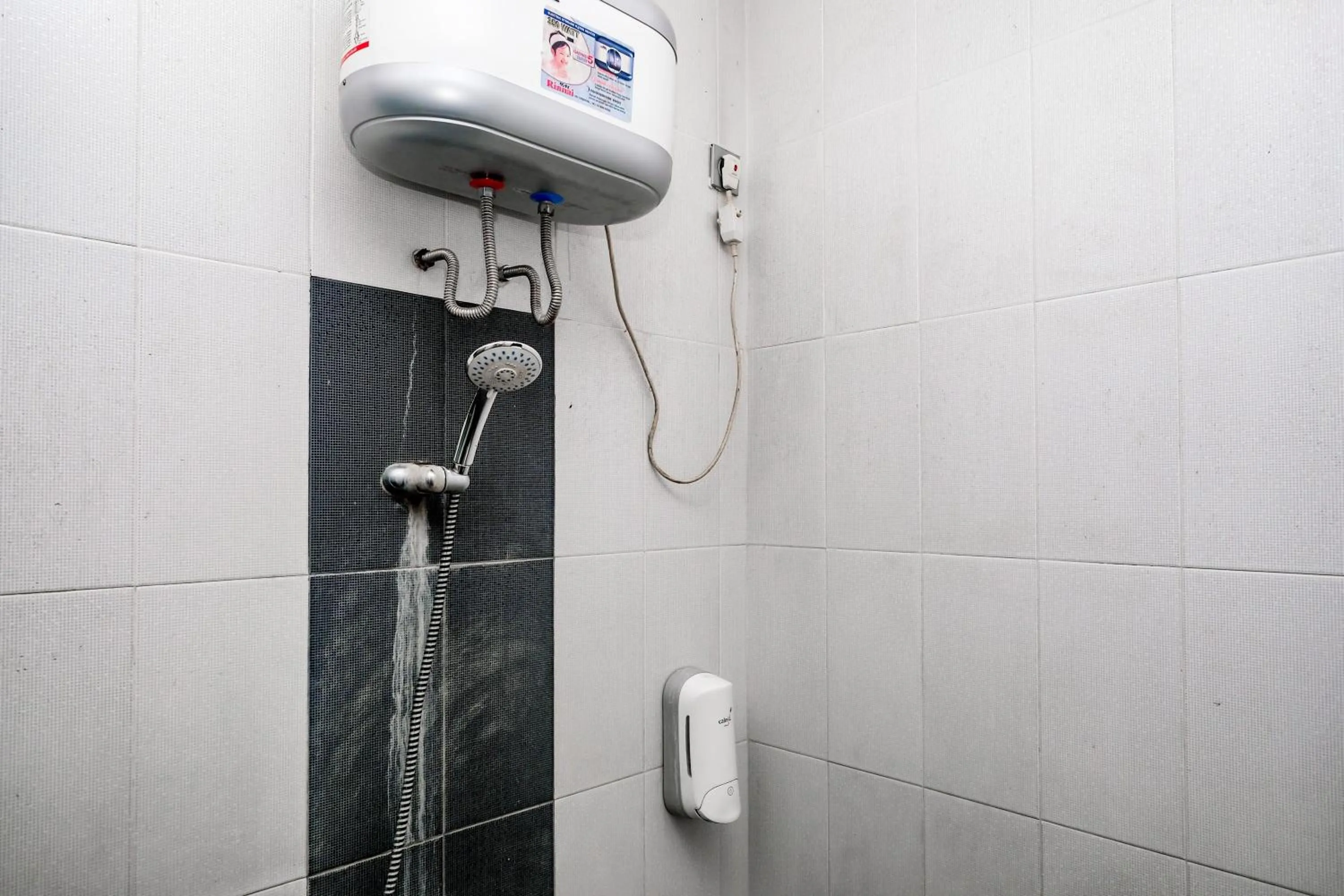 Bathroom in Urbanview Omah Pari Boutique Hotel