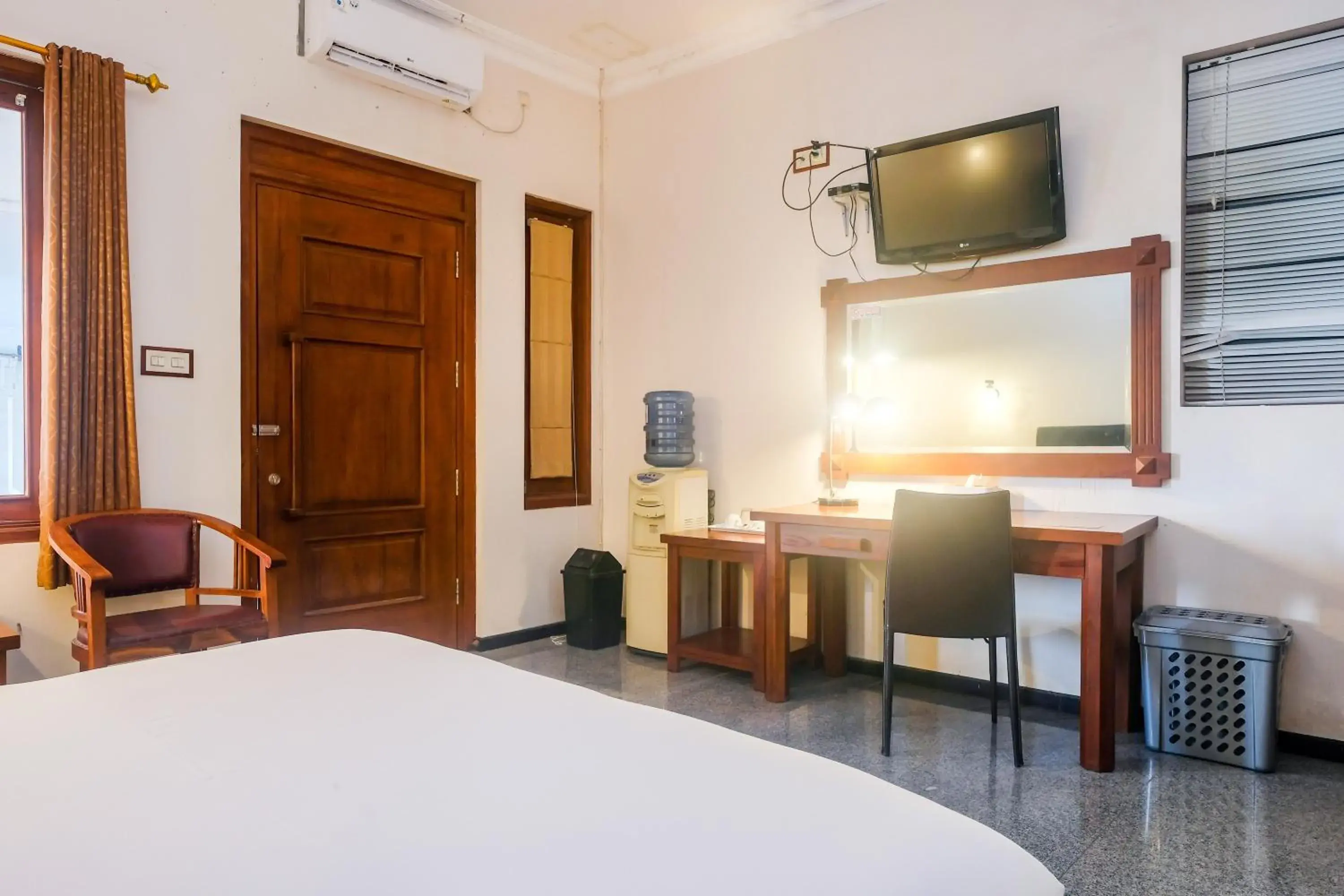 Bedroom, Bed in Urbanview Omah Pari Boutique Hotel Bedroom, Bed in Urbanview Omah Pari Boutique Hotel