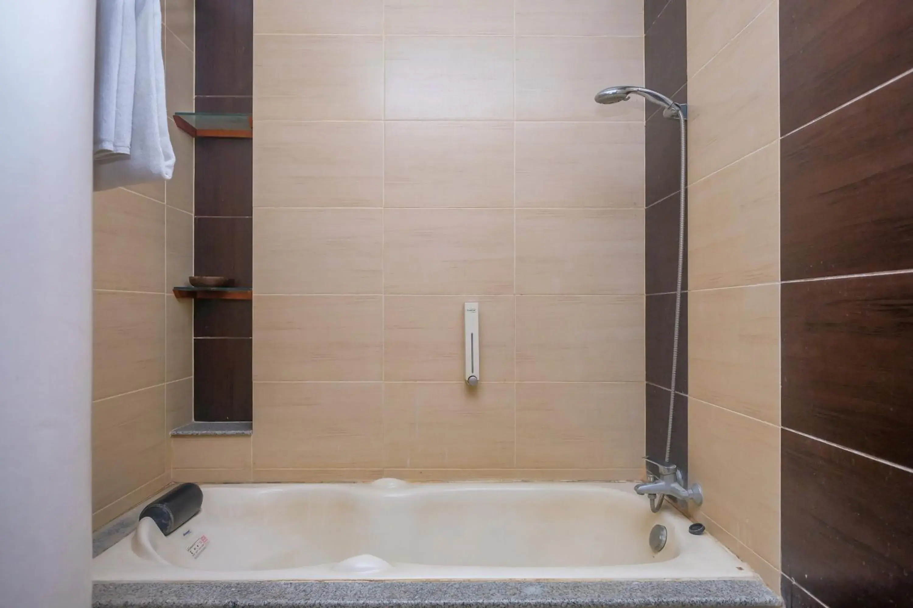 Bathroom in Urbanview Omah Pari Boutique Hotel Bathroom in Urbanview Omah Pari Boutique Hotel