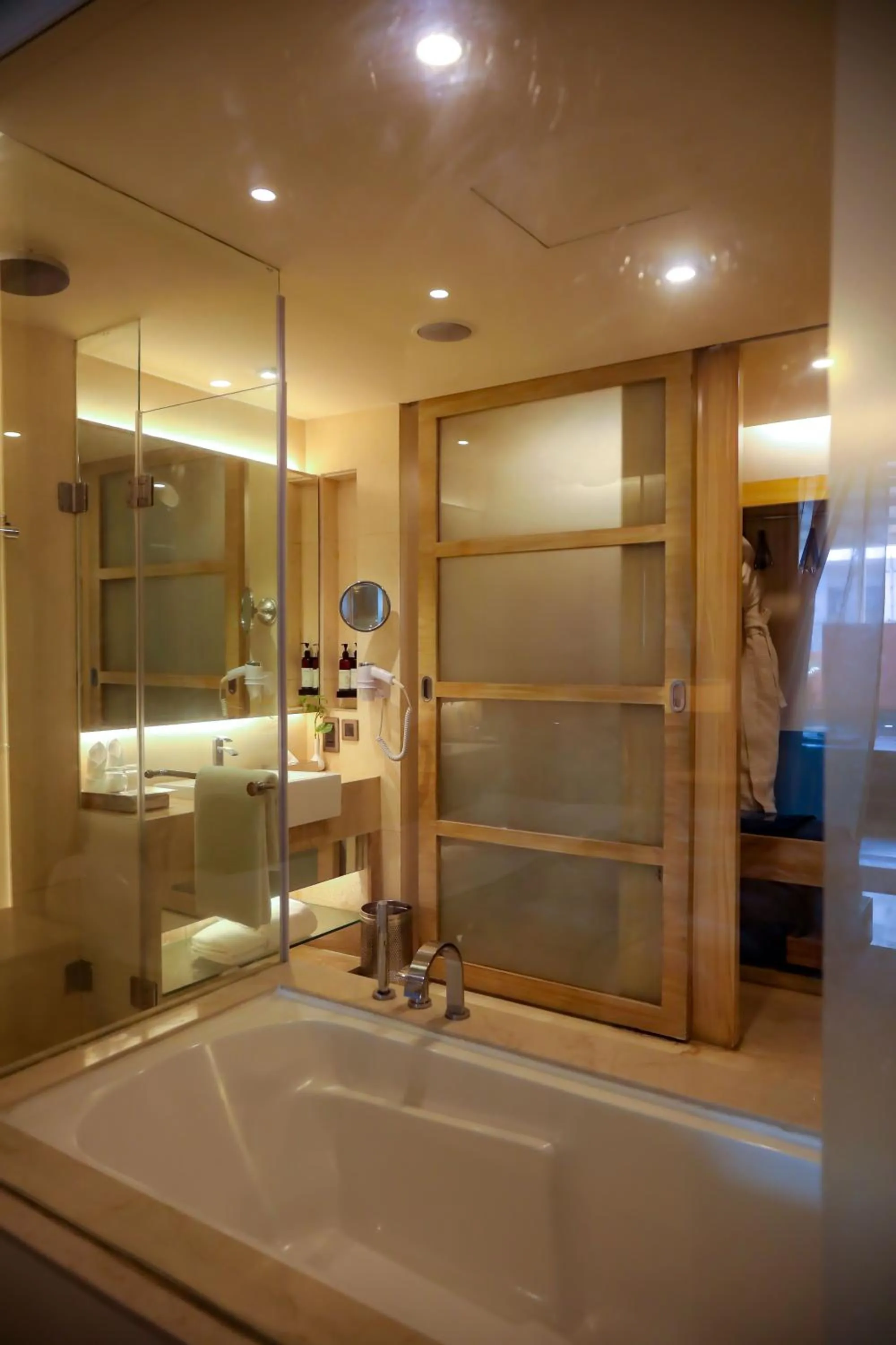 Bathroom in Hotel Royal Orchid Jaipur, Tonk Road