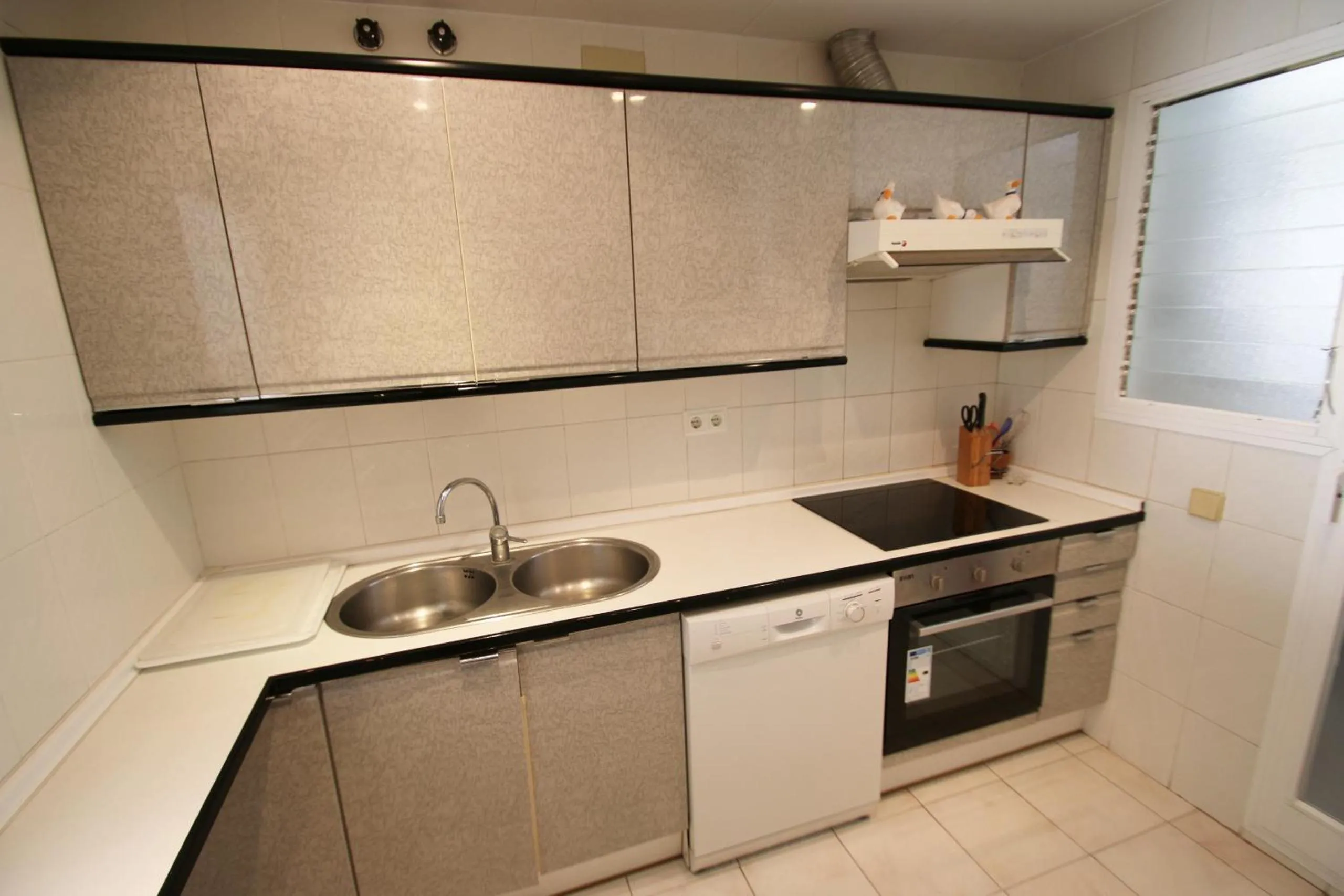 Kitchen or kitchenette in Apartamento Las Calas