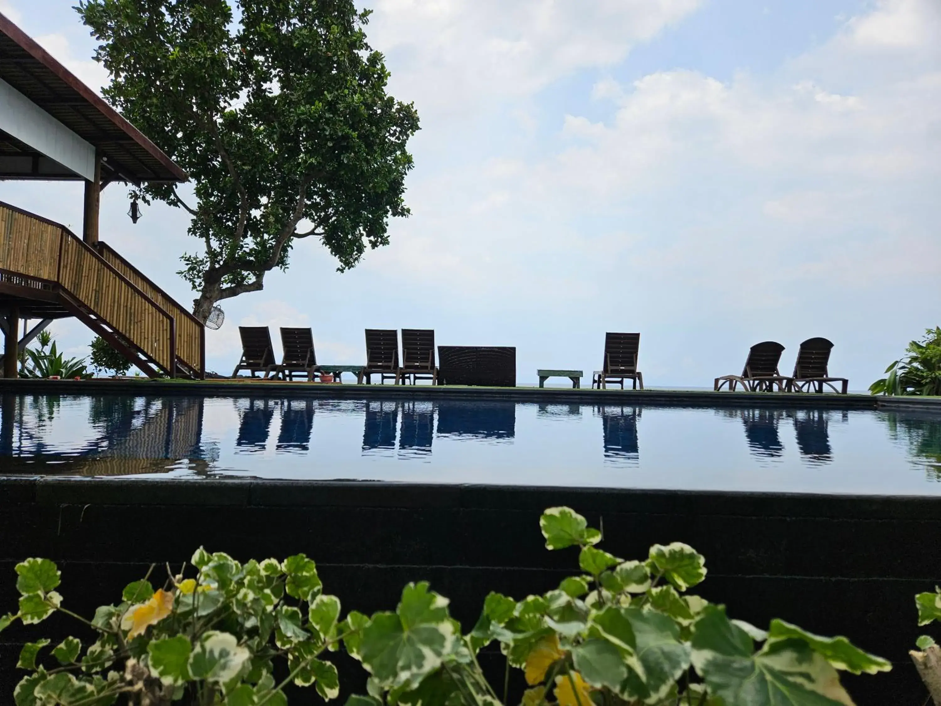 Swimming pool in Sunsethouse Lombok Swimming pool in Sunsethouse Lombok