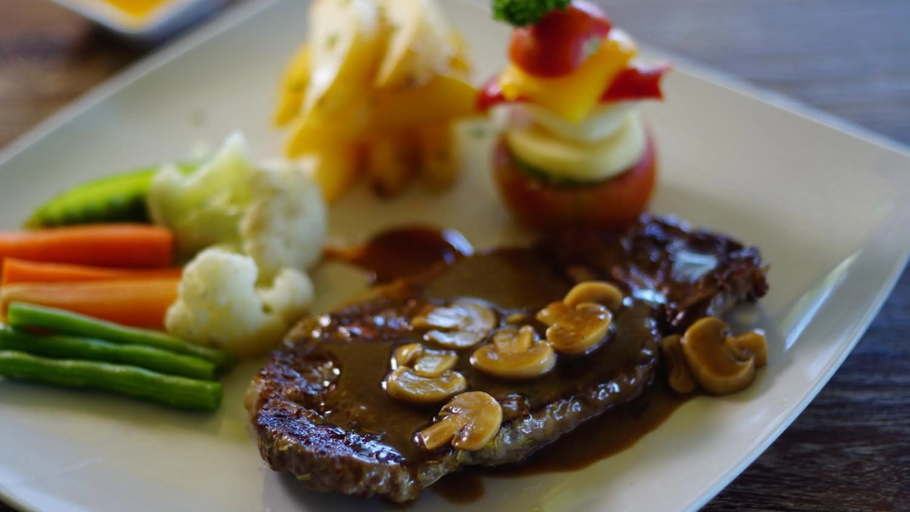 Restaurant/places to eat in Sunsethouse Lombok