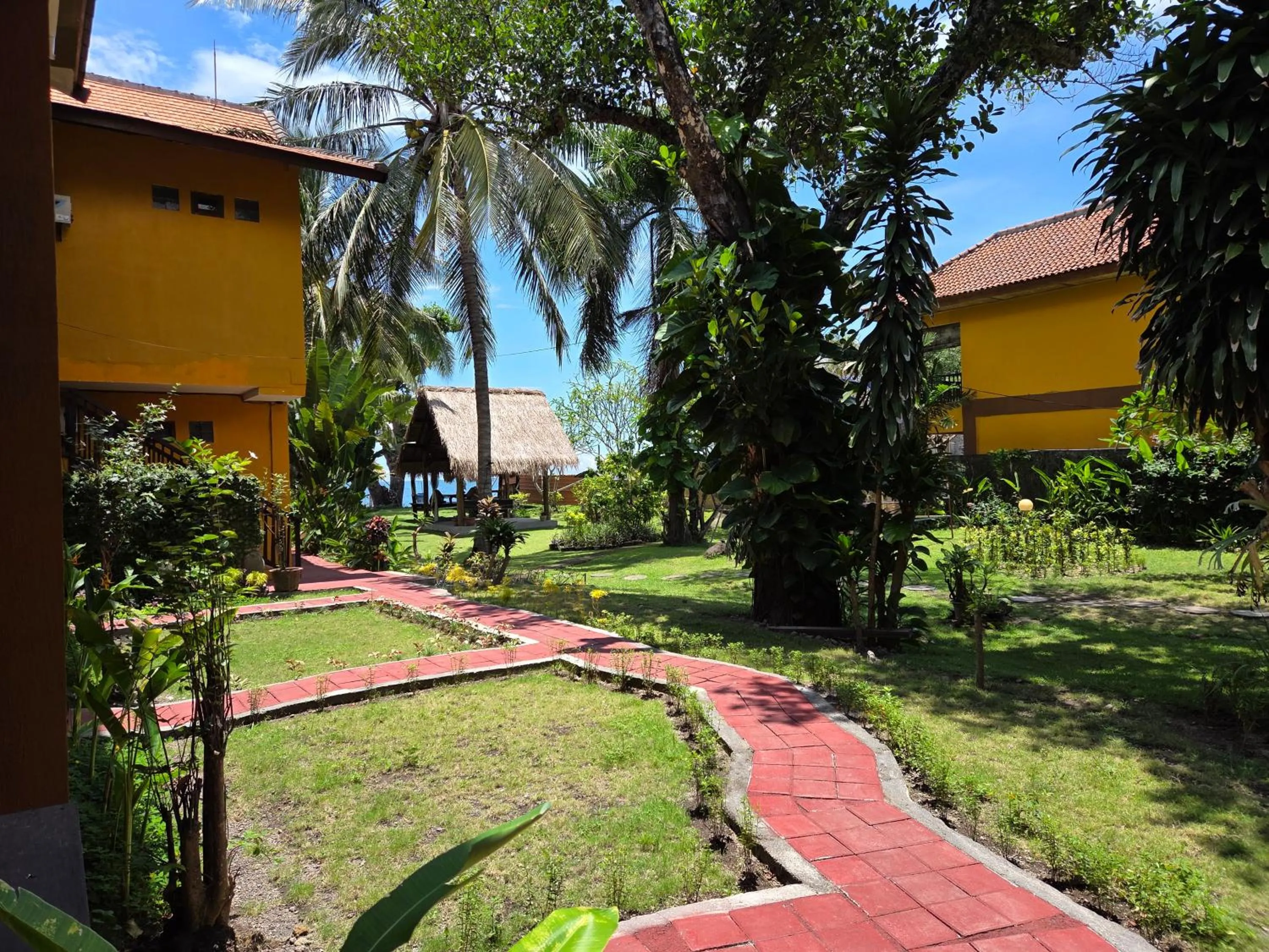 Garden in Sunsethouse Lombok