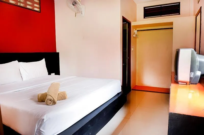 Bed in Samui Mermaid Beachfront