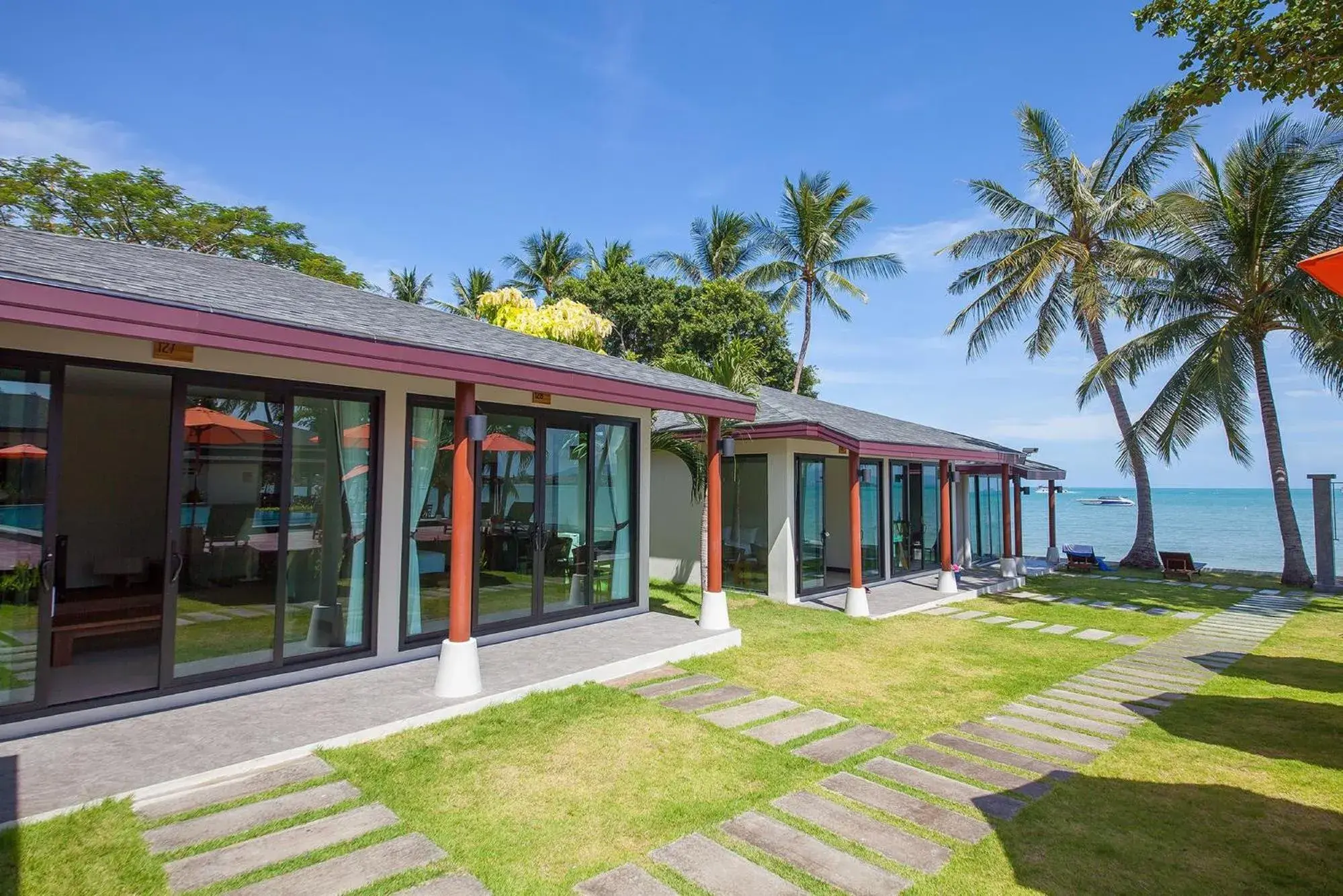Property building in Samui Mermaid Beachfront Property building in Samui Mermaid Beachfront