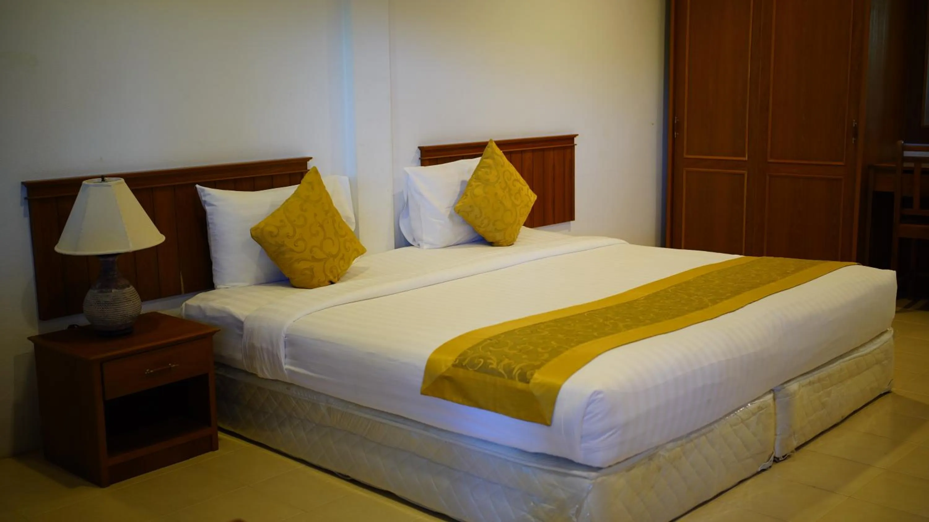 Bed in Baan Pitcha บ้านพิชชา