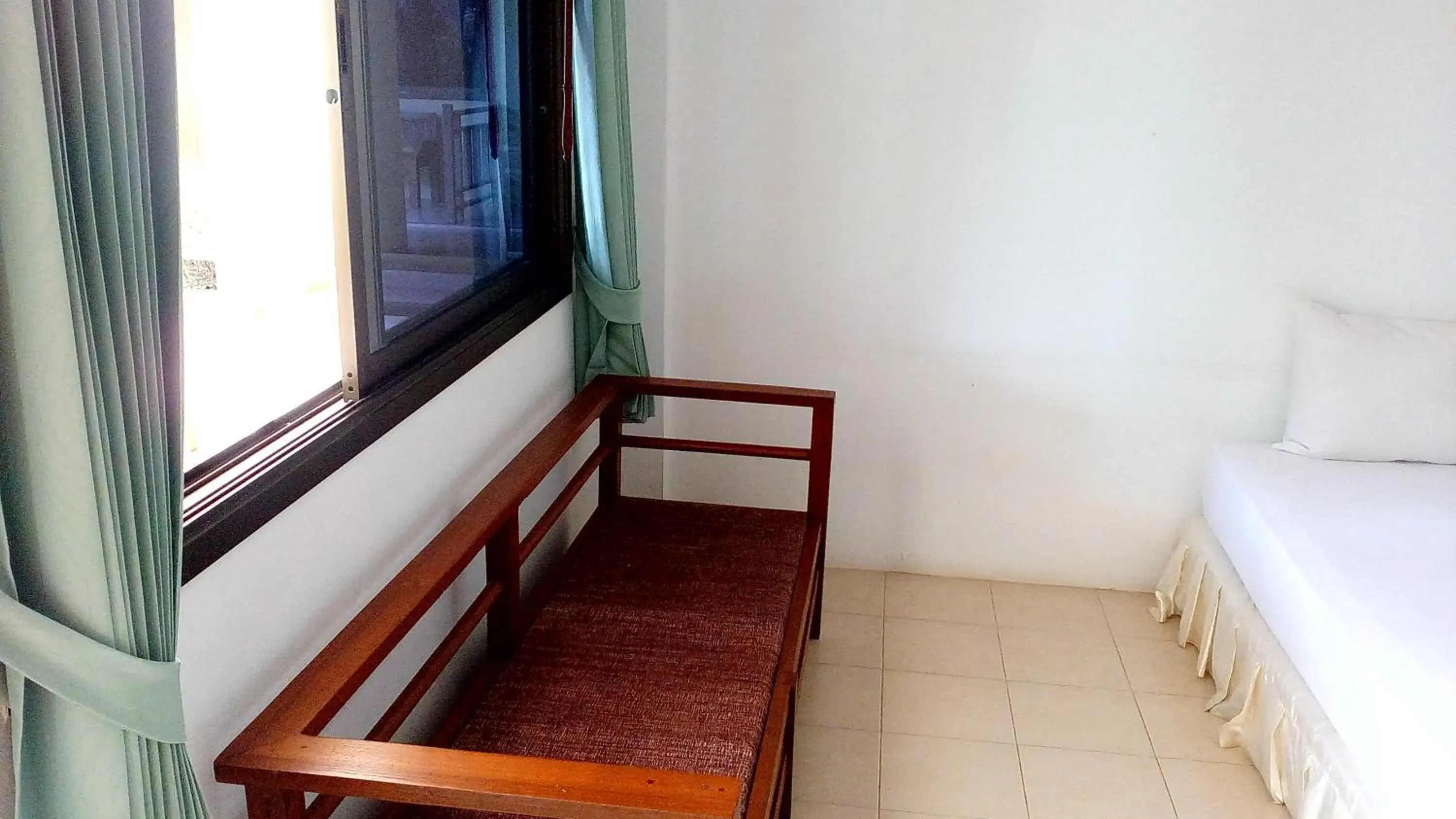 Baan Pitcha บ้านพิชชา Baan Pitcha บ้านพิชชา