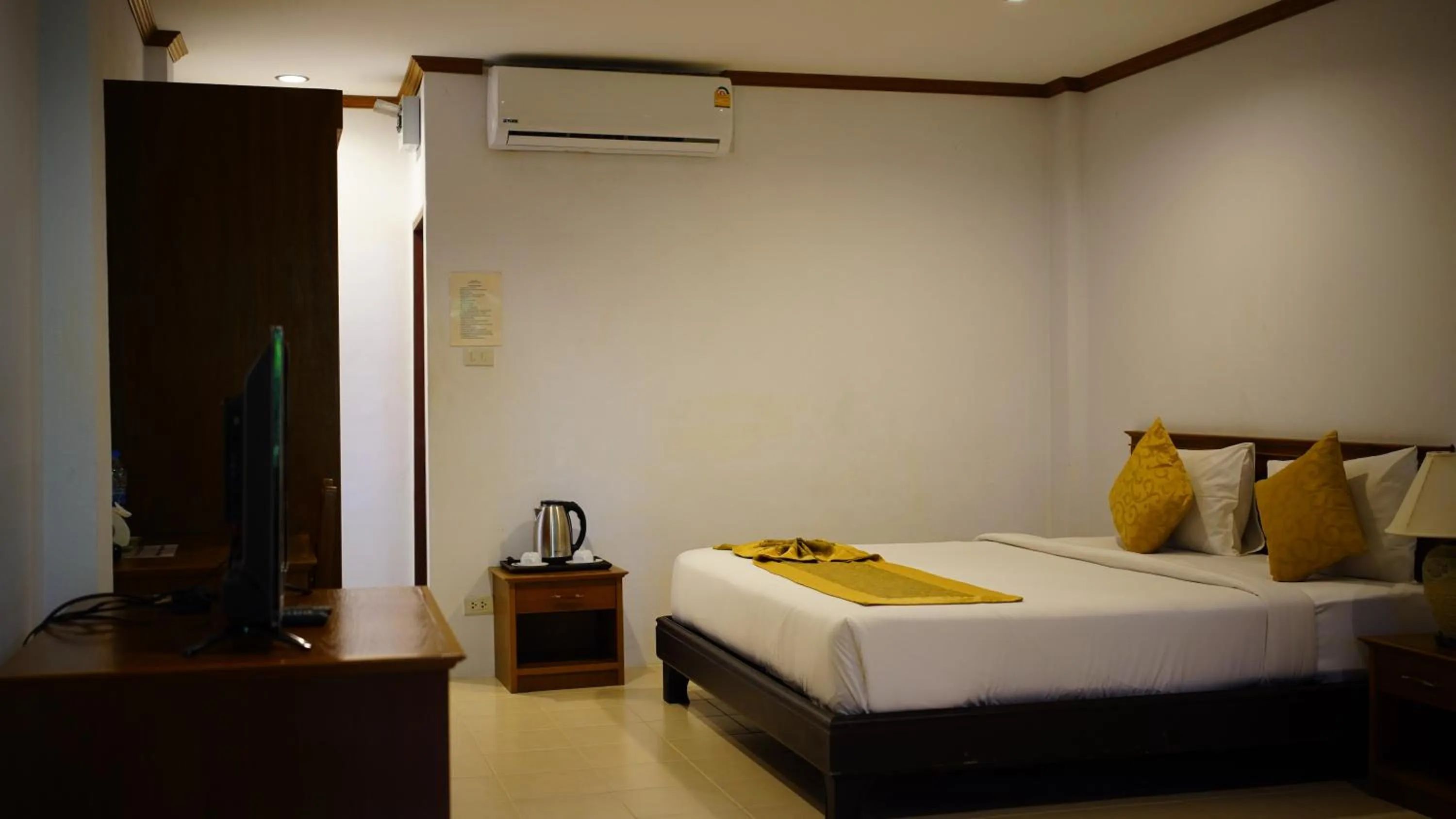 Bed in Baan Pitcha บ้านพิชชา