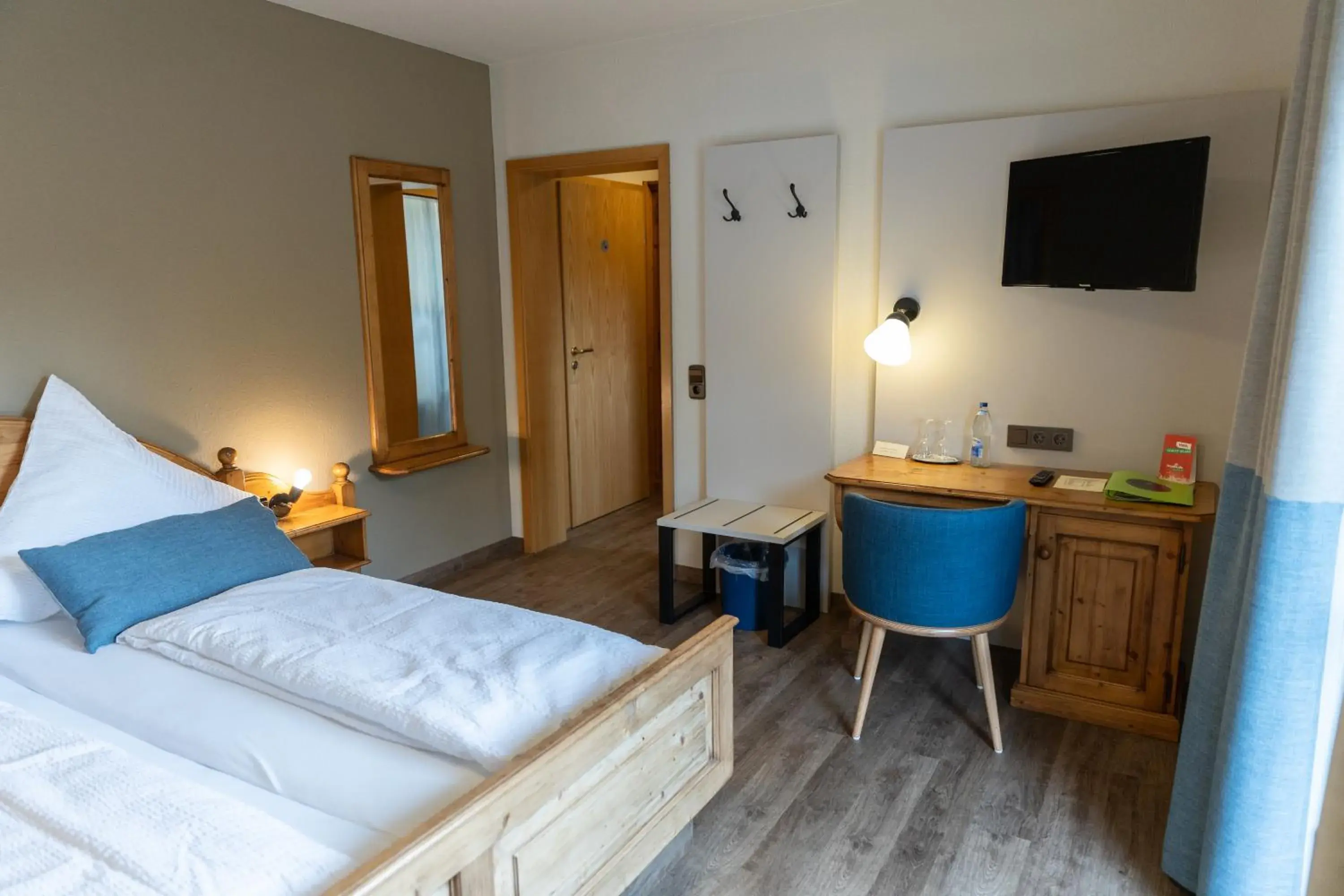 Double Room - single occupancy in Landgasthof & Brauerei Löwen Sasbach Double Room - single occupancy in Landgasthof & Brauerei Löwen Sasbach